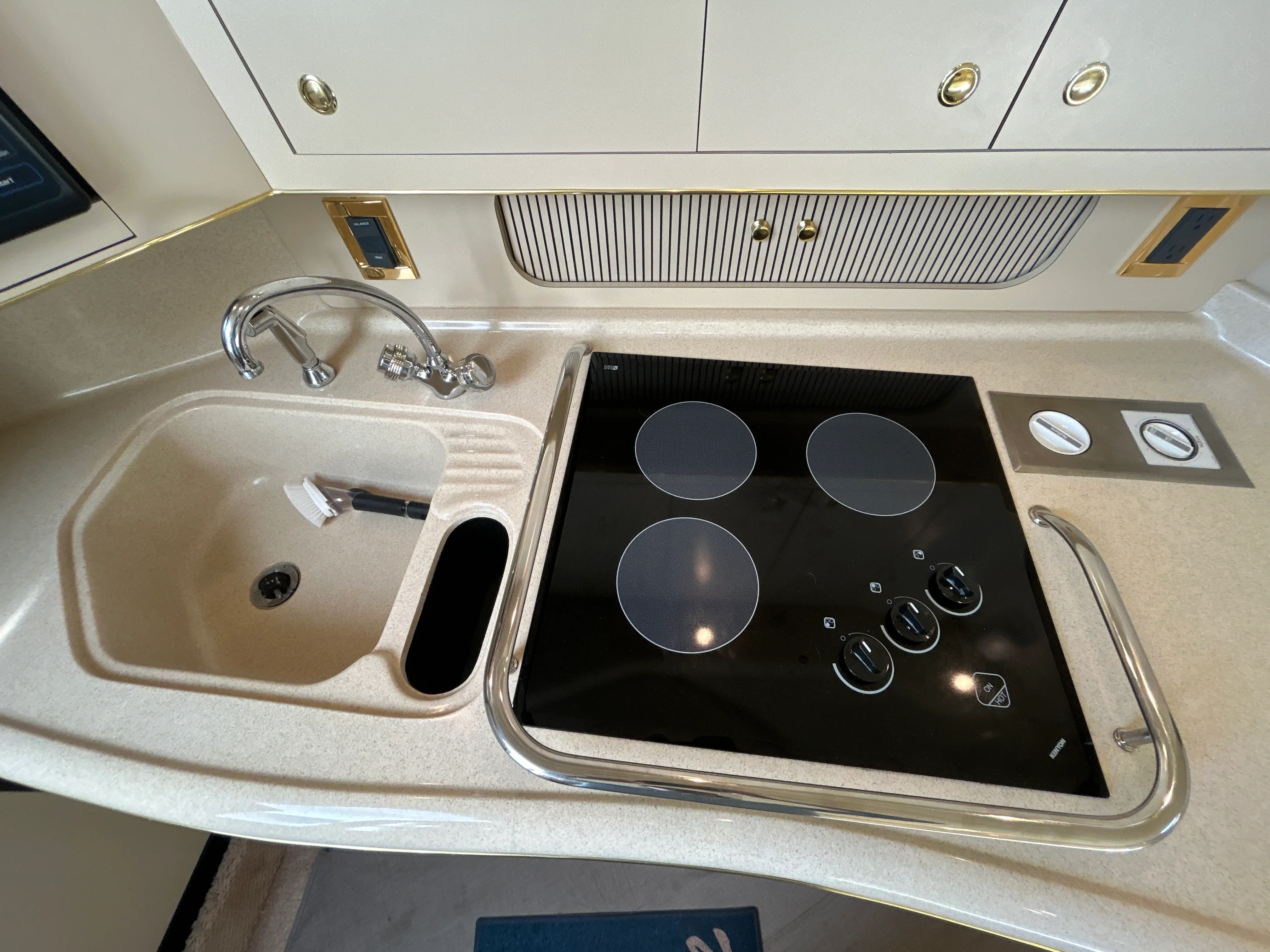 1998 Sea Ray 400 SUNDANCER Image Thumbnail #52