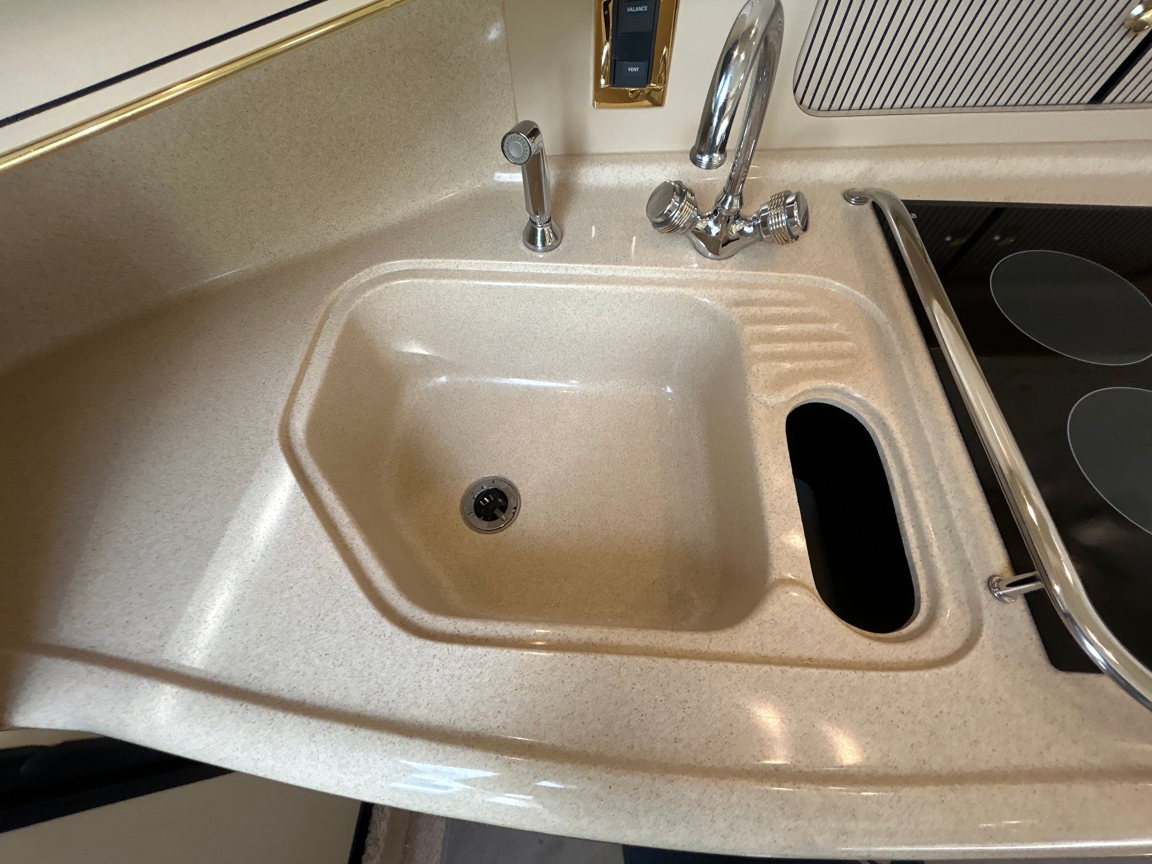 1998 Sea Ray 400 SUNDANCER Image Thumbnail #53