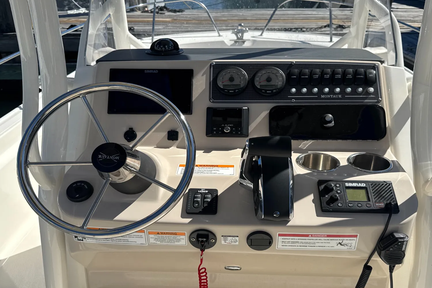 2024 Boston Whaler 210 Montauk Image Thumbnail #16