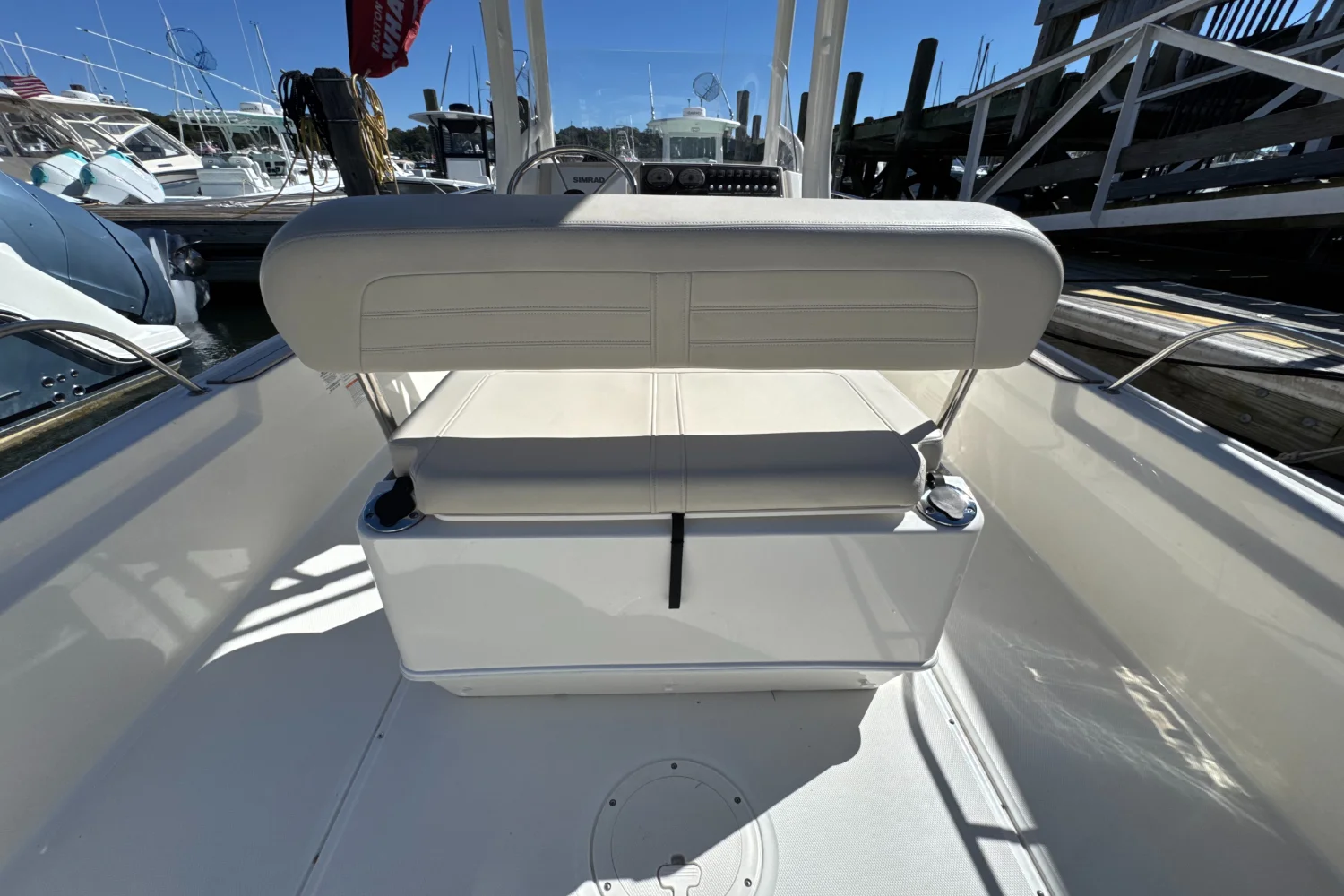 2024 Boston Whaler 210 Montauk Image Thumbnail #11