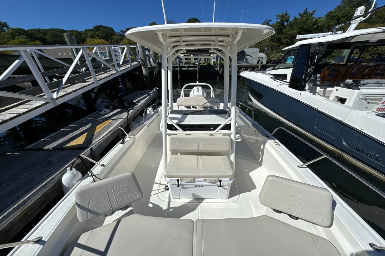 2024 Boston Whaler 210 Montauk Image Thumbnail #25
