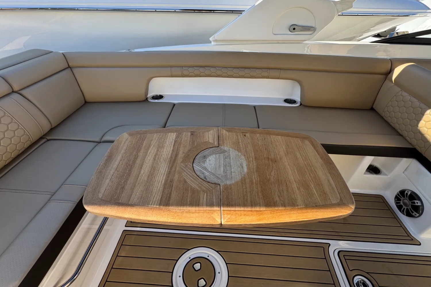 2023 Sea Ray SDX 290 Image Thumbnail #21