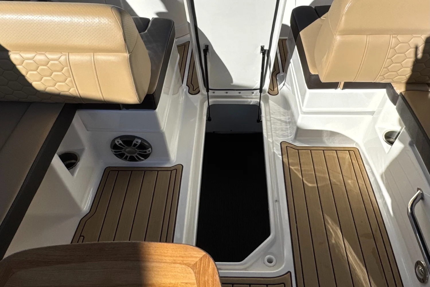 2023 Sea Ray SDX 290 Image Thumbnail #22