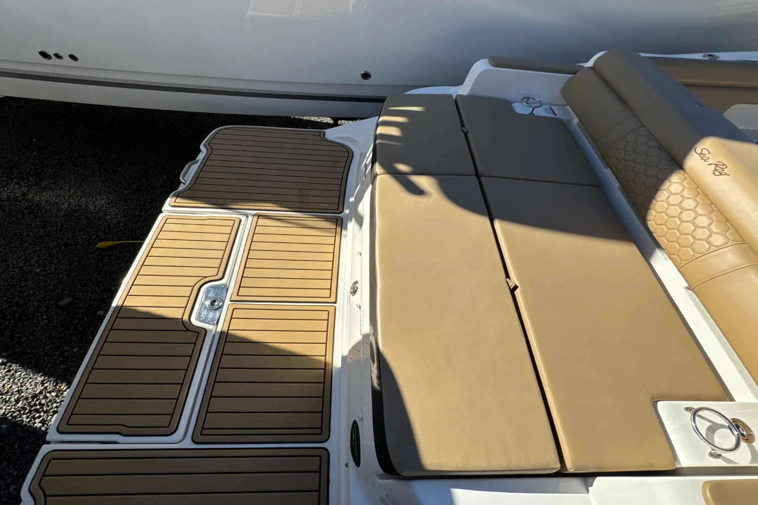 2023 Sea Ray SDX 290 Image Thumbnail #4