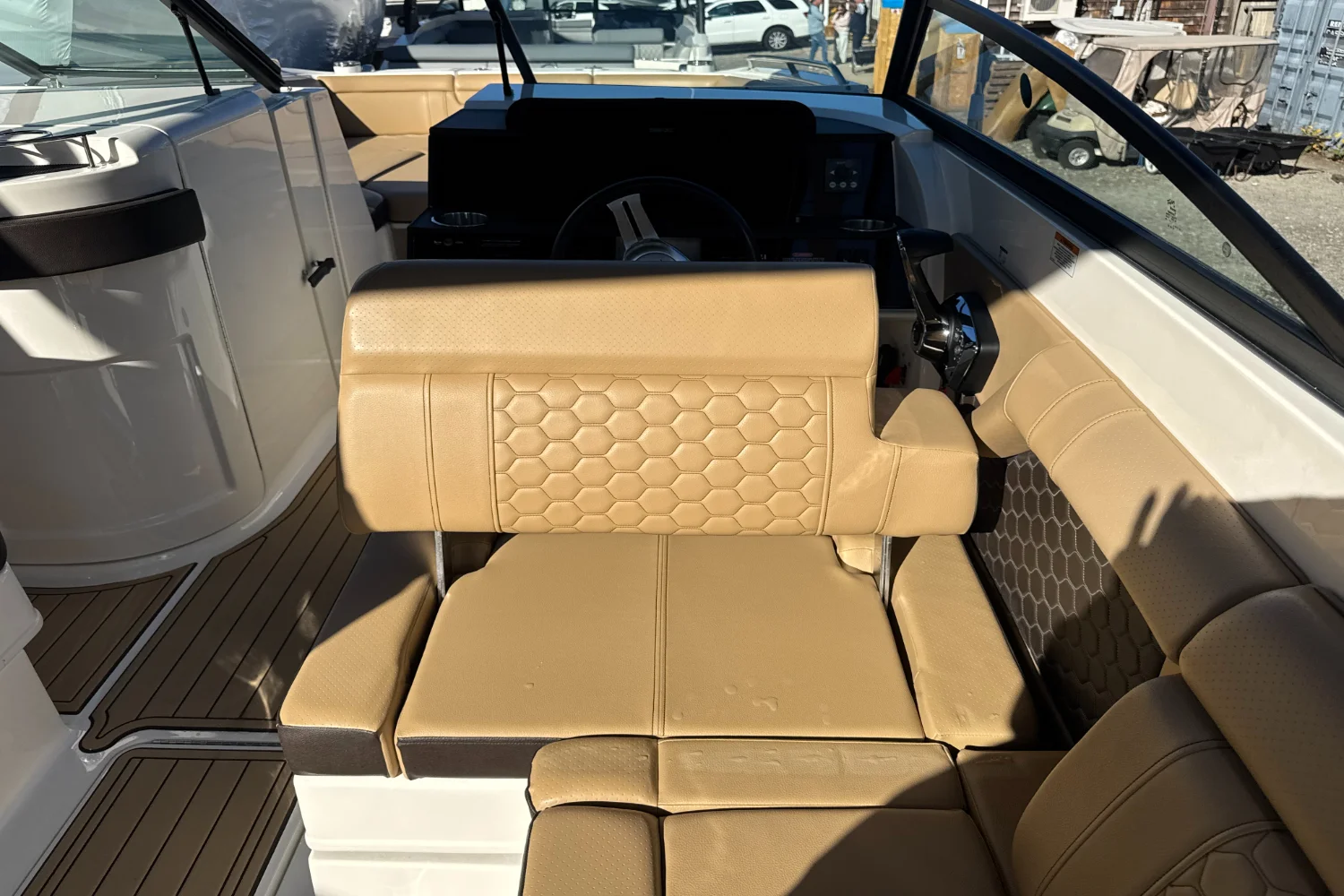 2023 Sea Ray SDX 290 Image Thumbnail #25