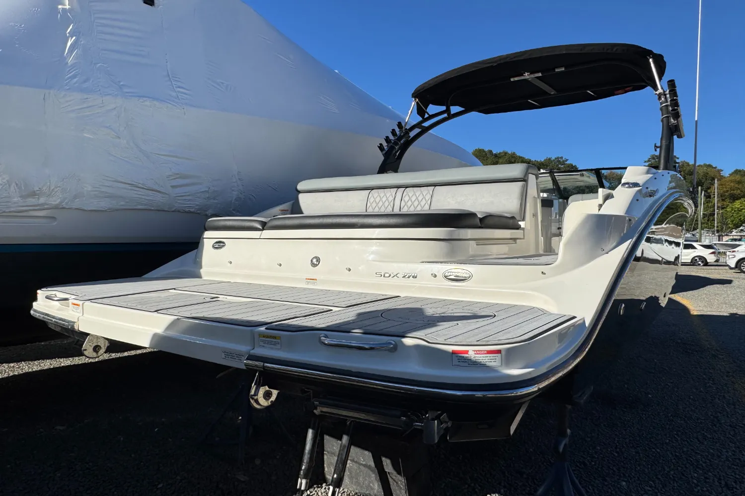 2017 Sea Ray SDX 270 Image Thumbnail #2