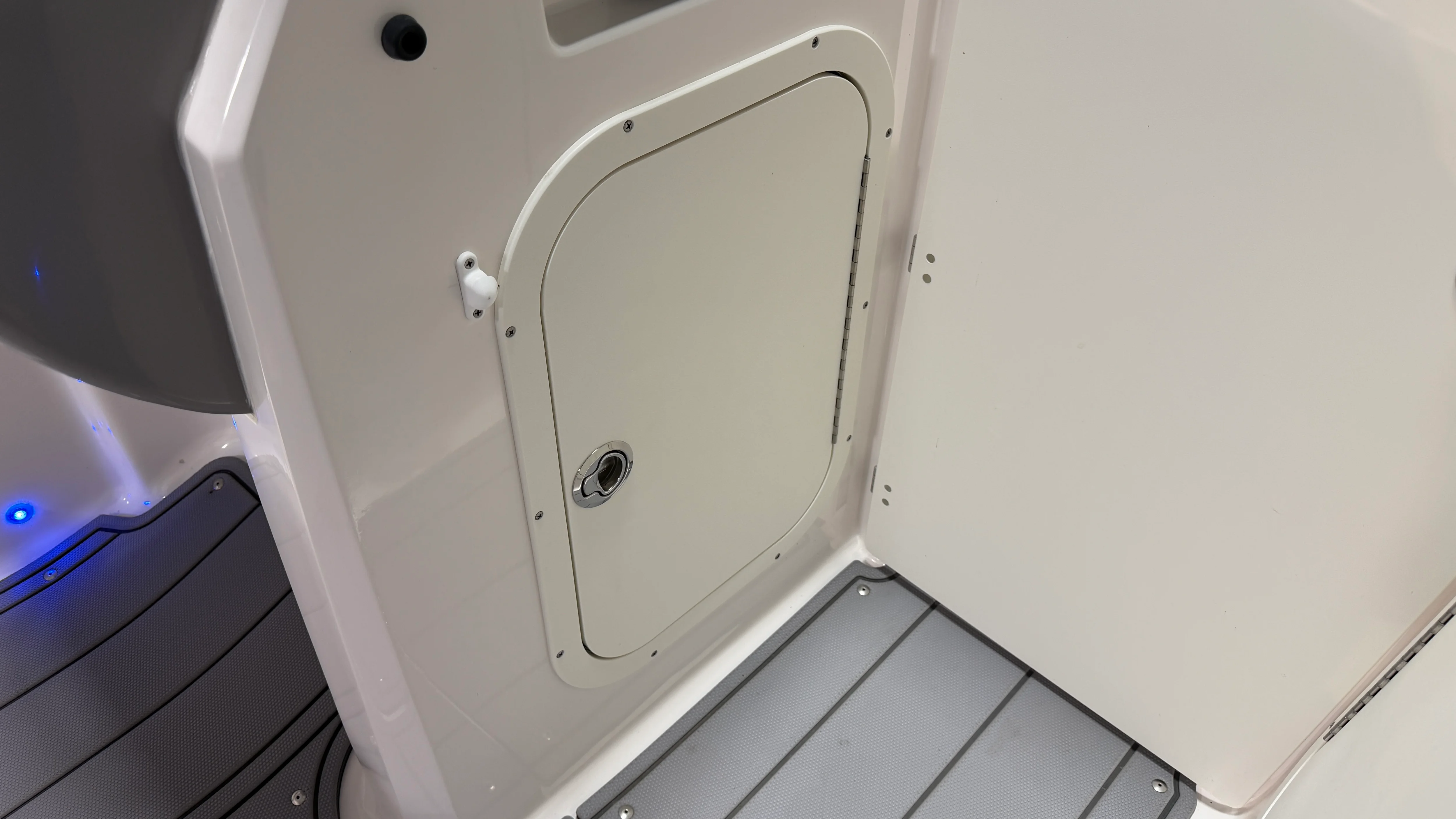 2023 Chaparral 23 SSI OB Image Thumbnail #67