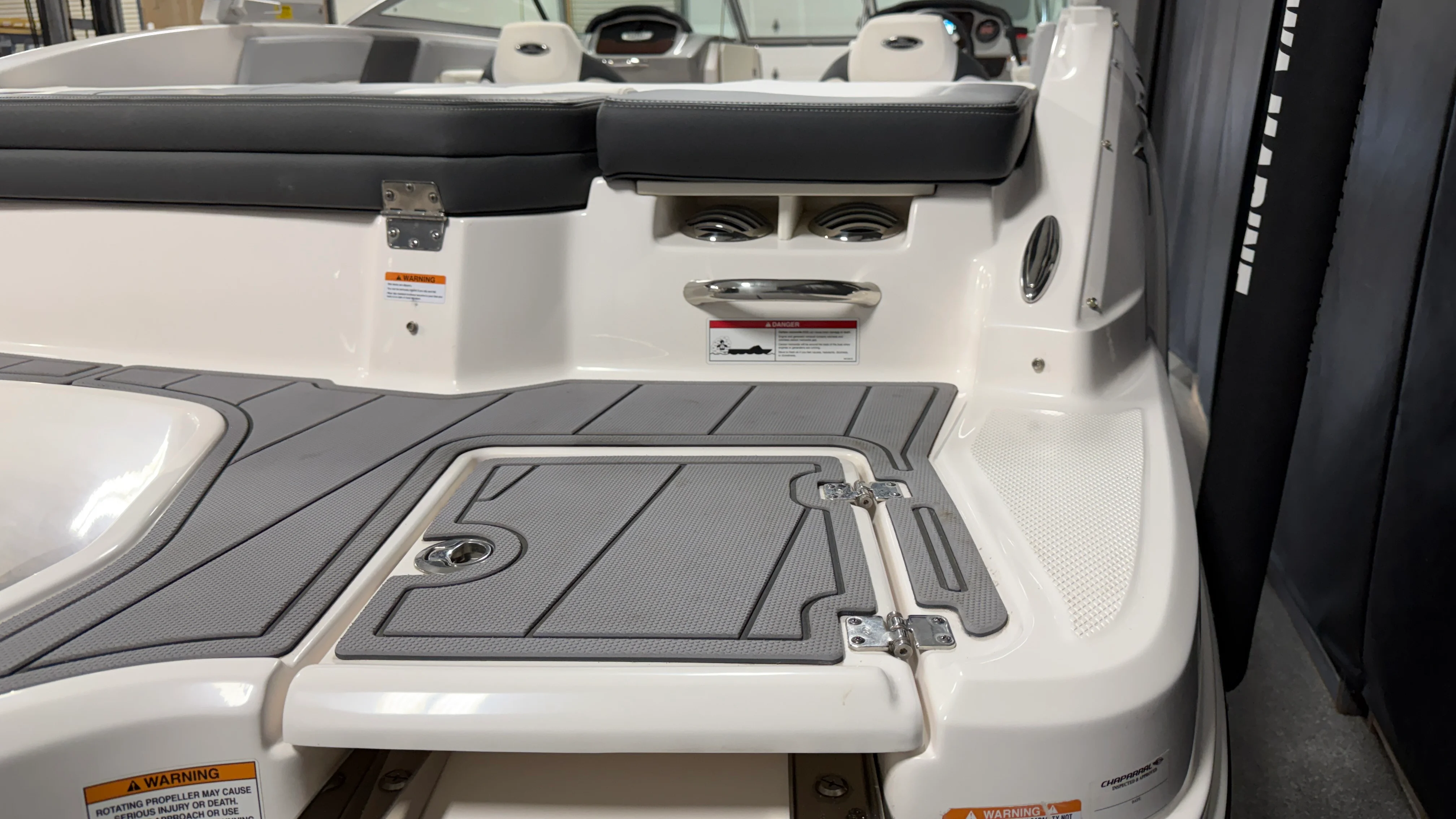 2023 Chaparral 23 SSI OB Image Thumbnail #16