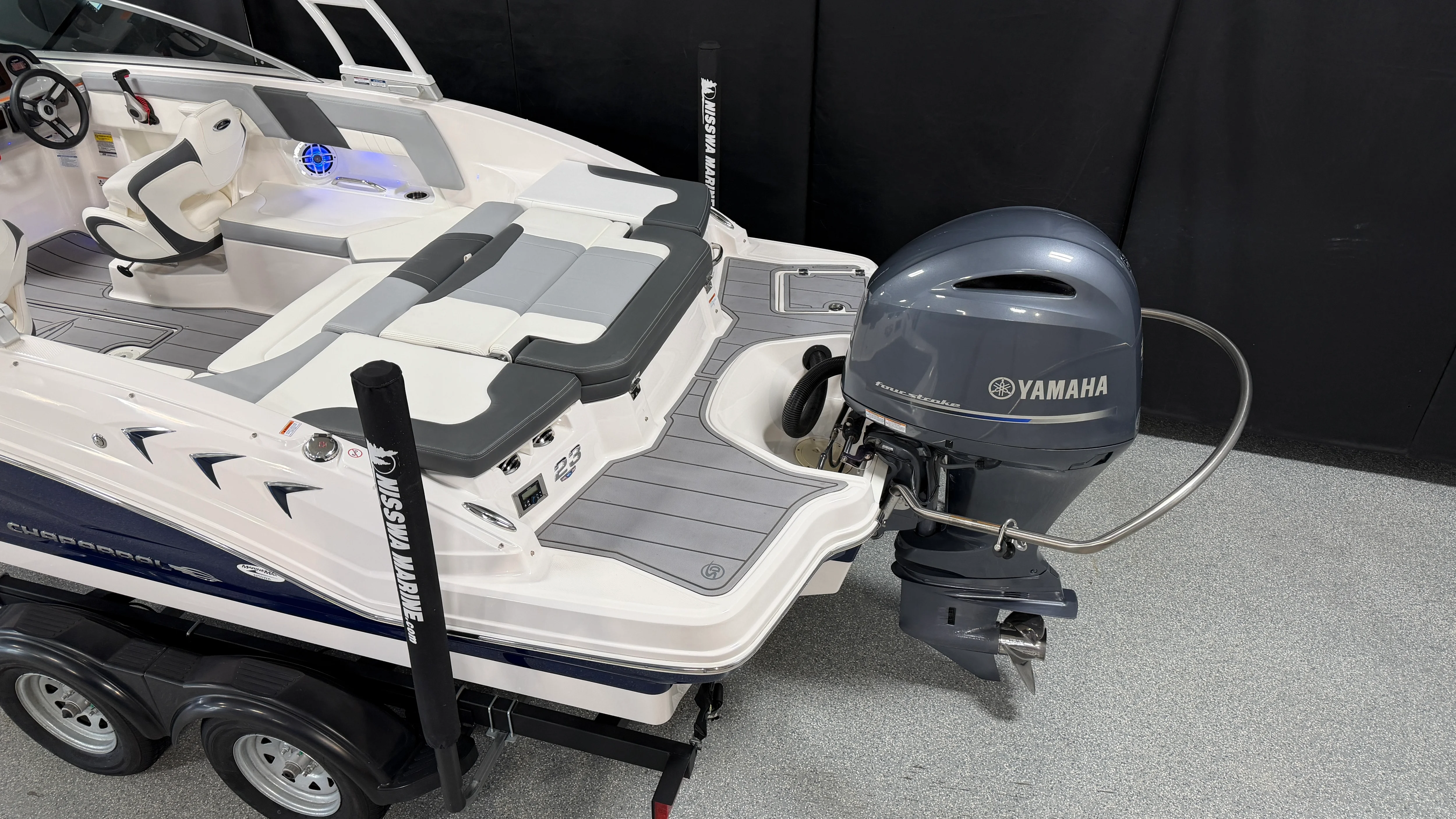 2023 Chaparral 23 SSI OB Image Thumbnail #7