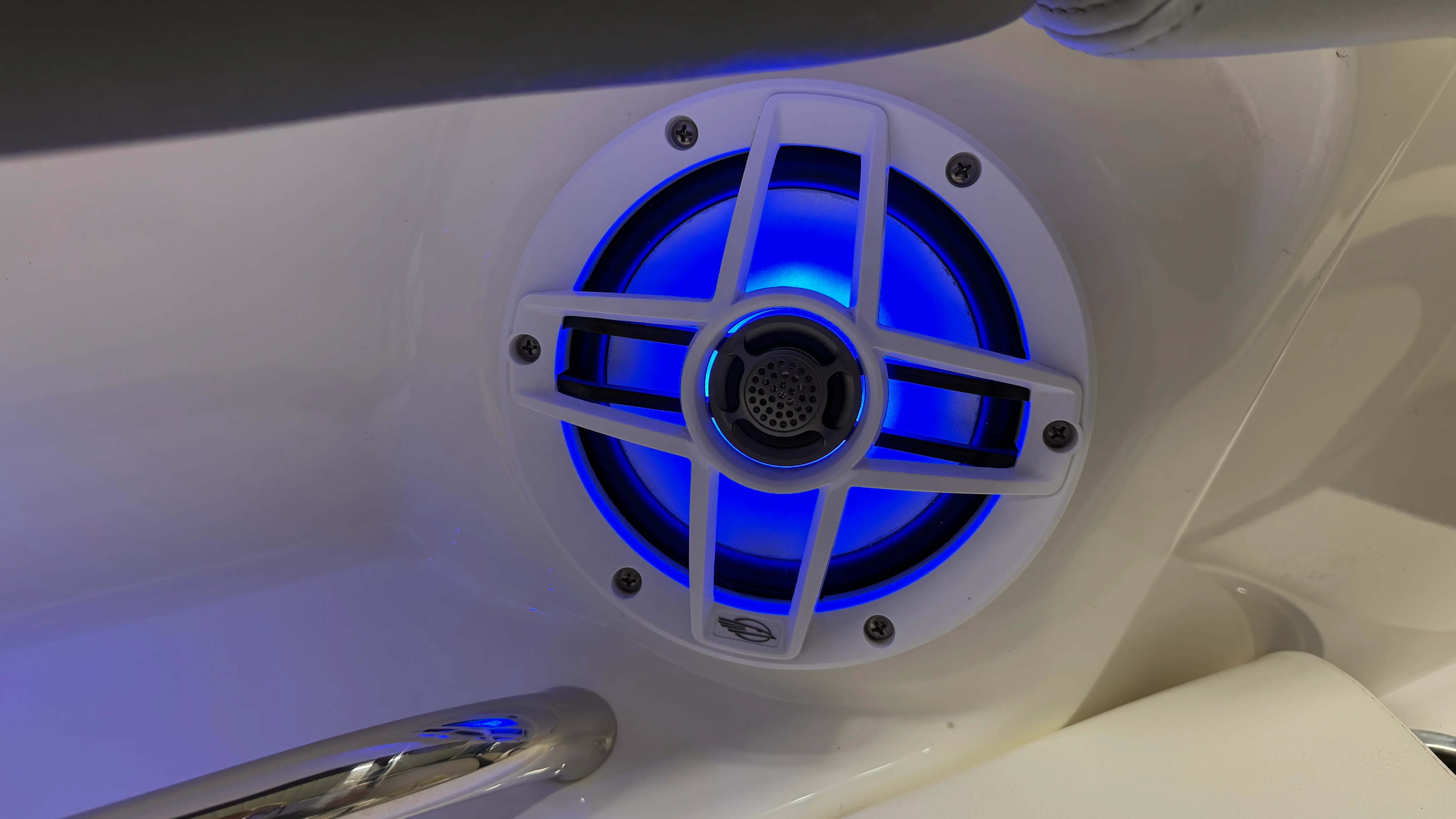 2023 Chaparral 23 SSI OB Image Thumbnail #32