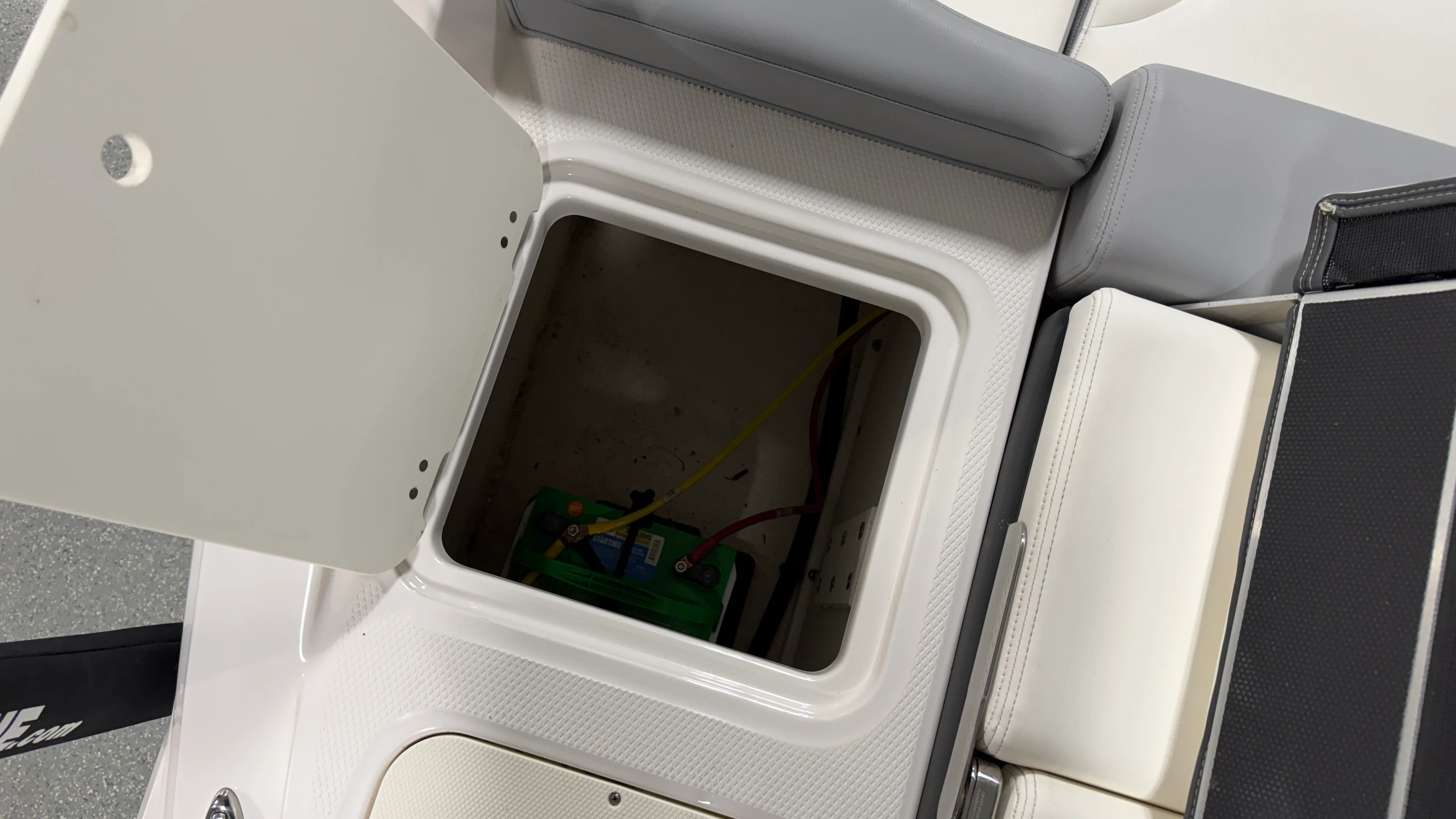 2023 Chaparral 23 SSI OB Image Thumbnail #22