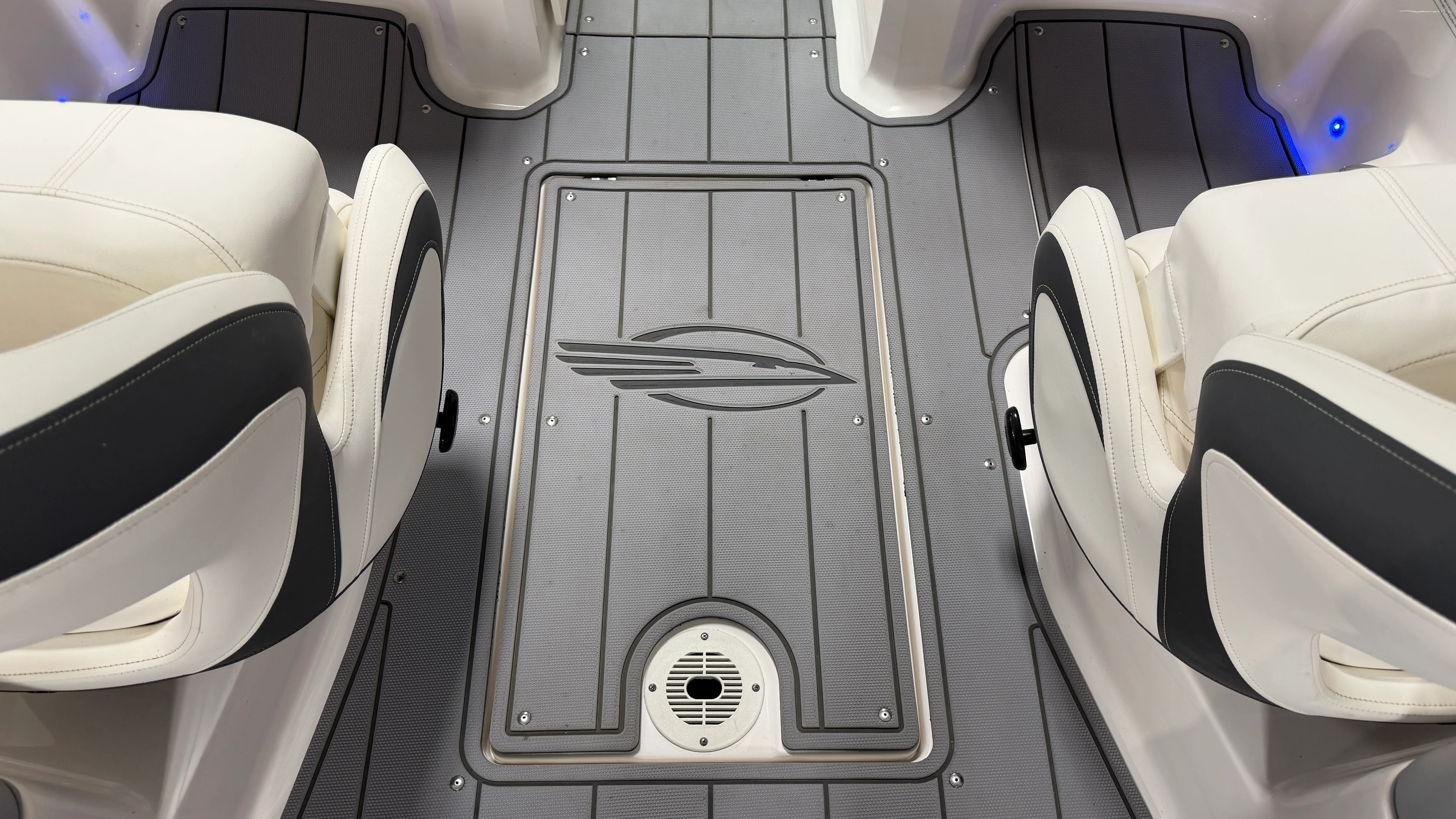 2023 Chaparral 23 SSI OB Image Thumbnail #49