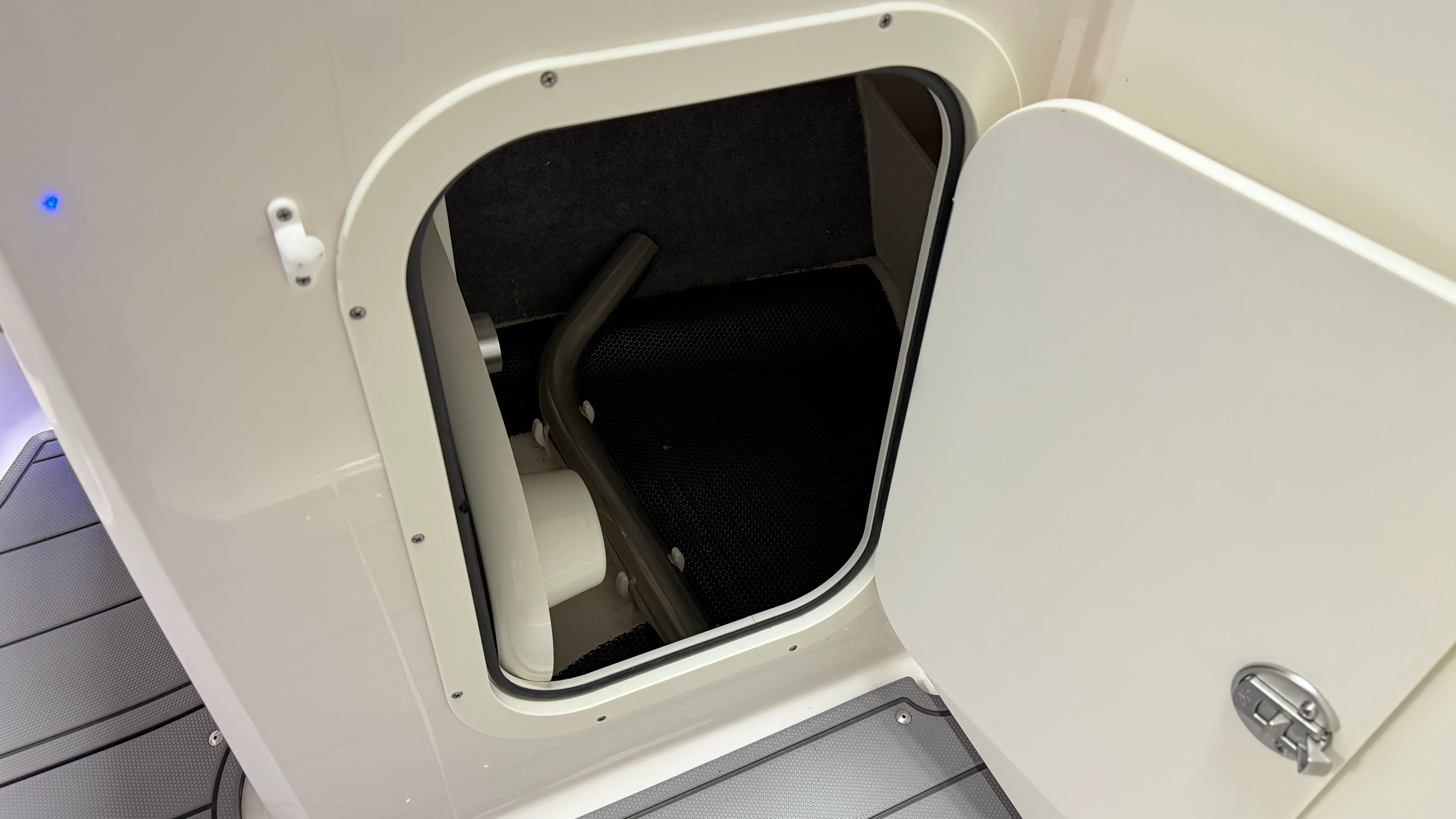 2023 Chaparral 23 SSI OB Image Thumbnail #68