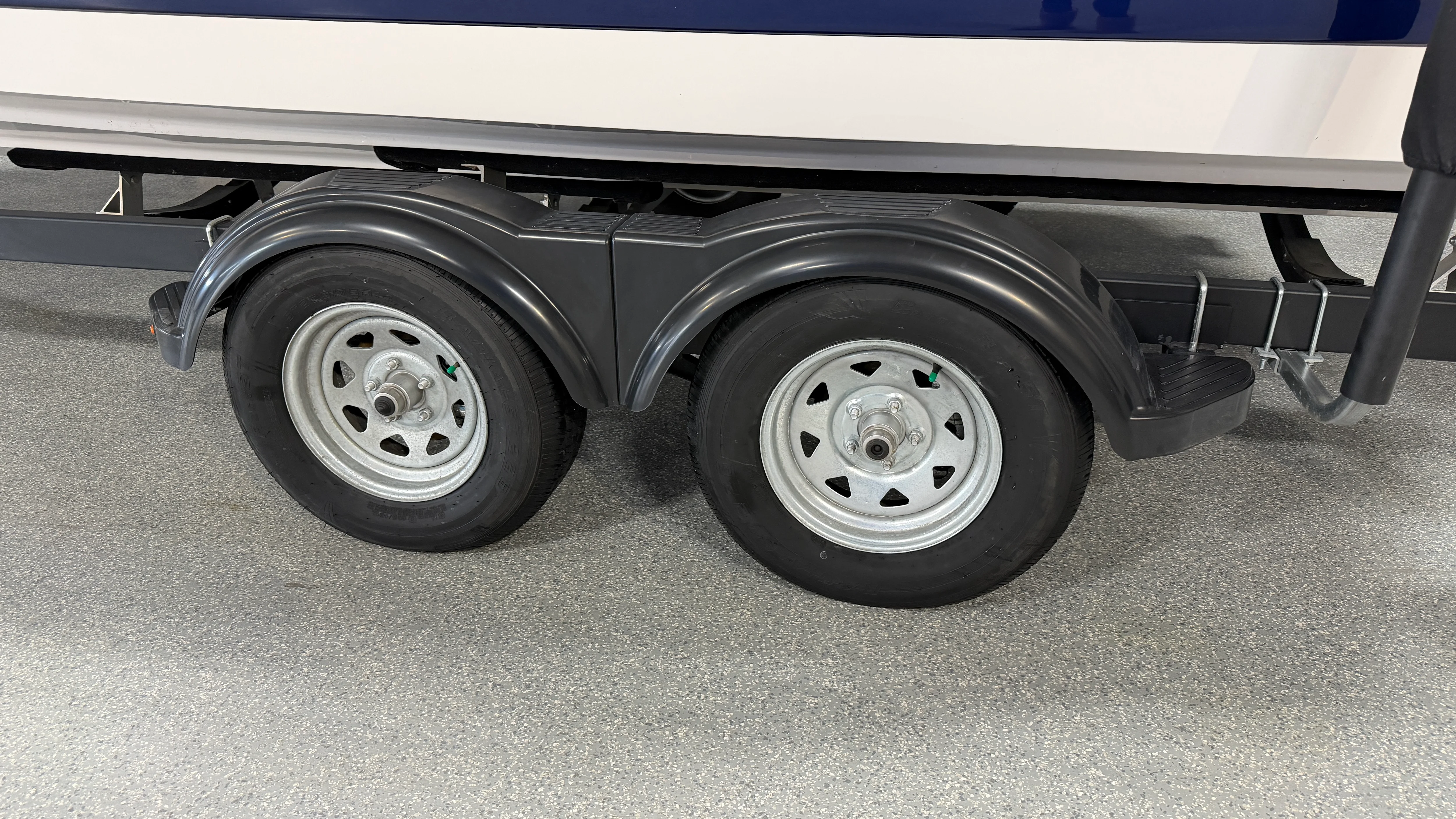 2023 Chaparral 23 SSI OB Image Thumbnail #93