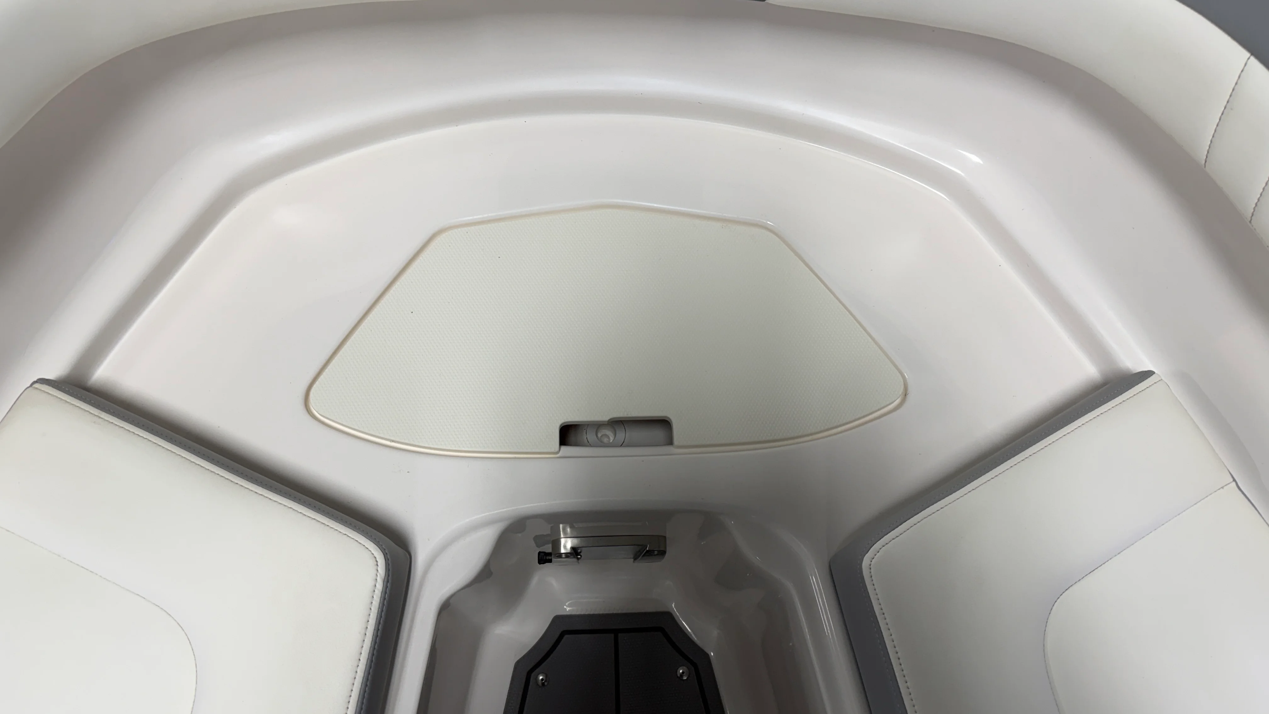 2023 Chaparral 23 SSI OB Image Thumbnail #79