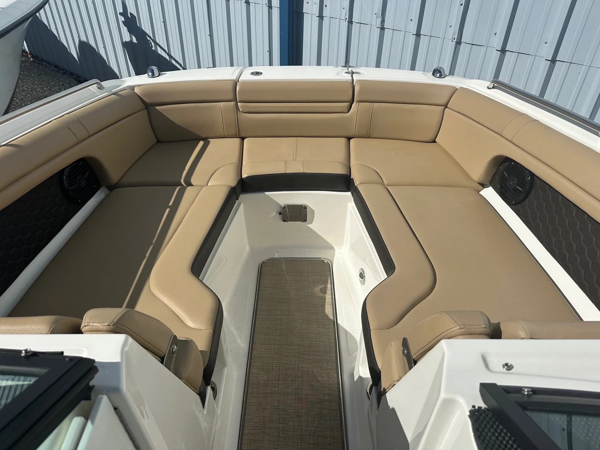 2018 Sea Ray 270 SD-OB Image Thumbnail #41