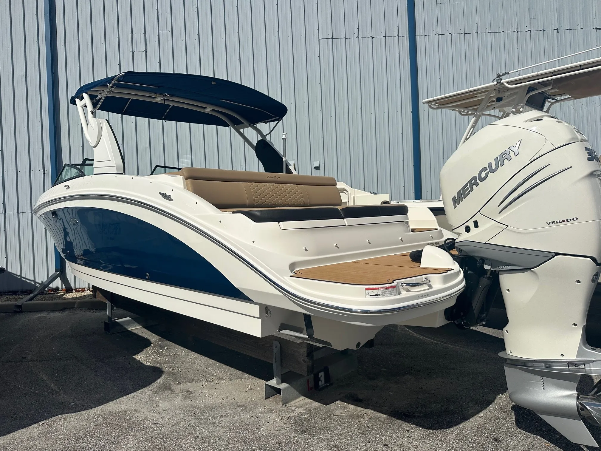 2018 Sea Ray 270 SD-OB Image Thumbnail #12