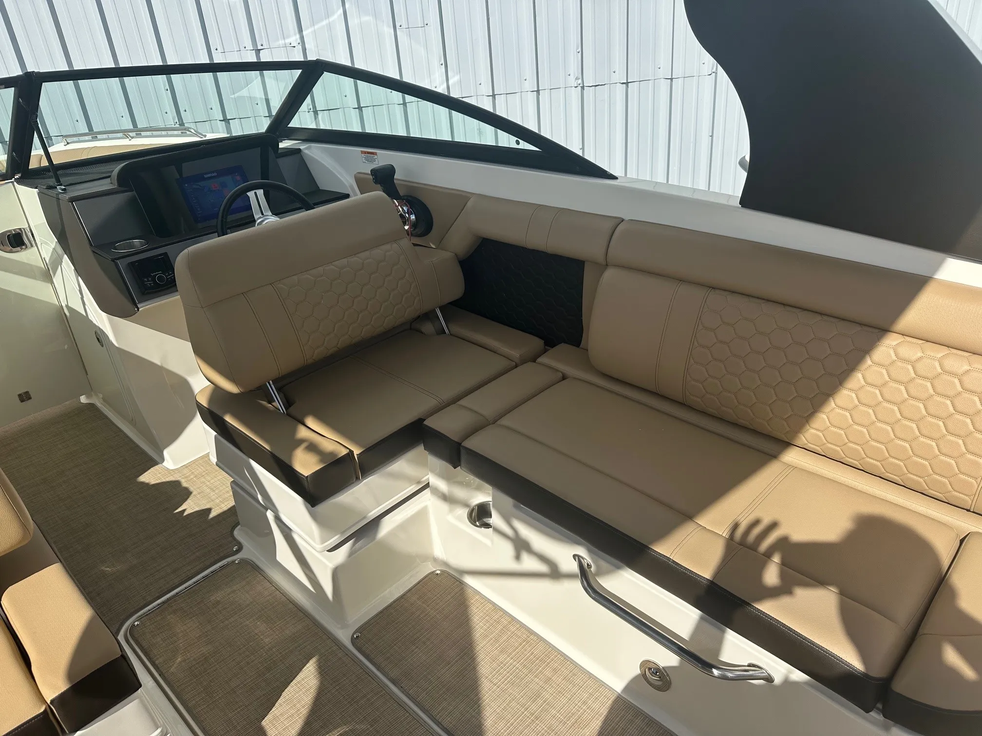 2018 Sea Ray 270 SD-OB Image Thumbnail #25