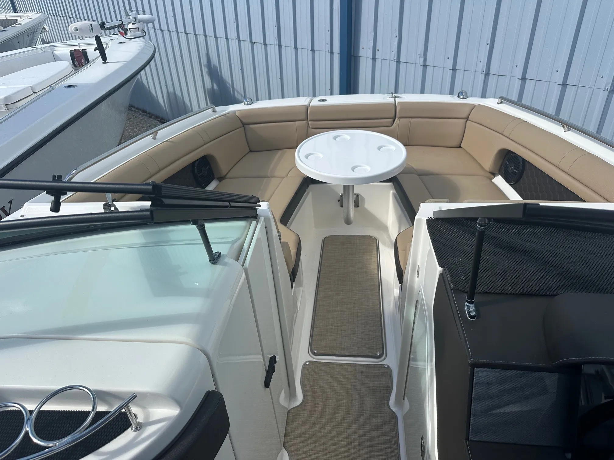 2018 Sea Ray 270 SD-OB Image Thumbnail #40
