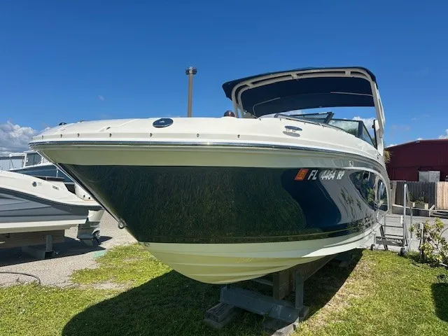 2018 Sea Ray 270 SD-OB Image Thumbnail #10