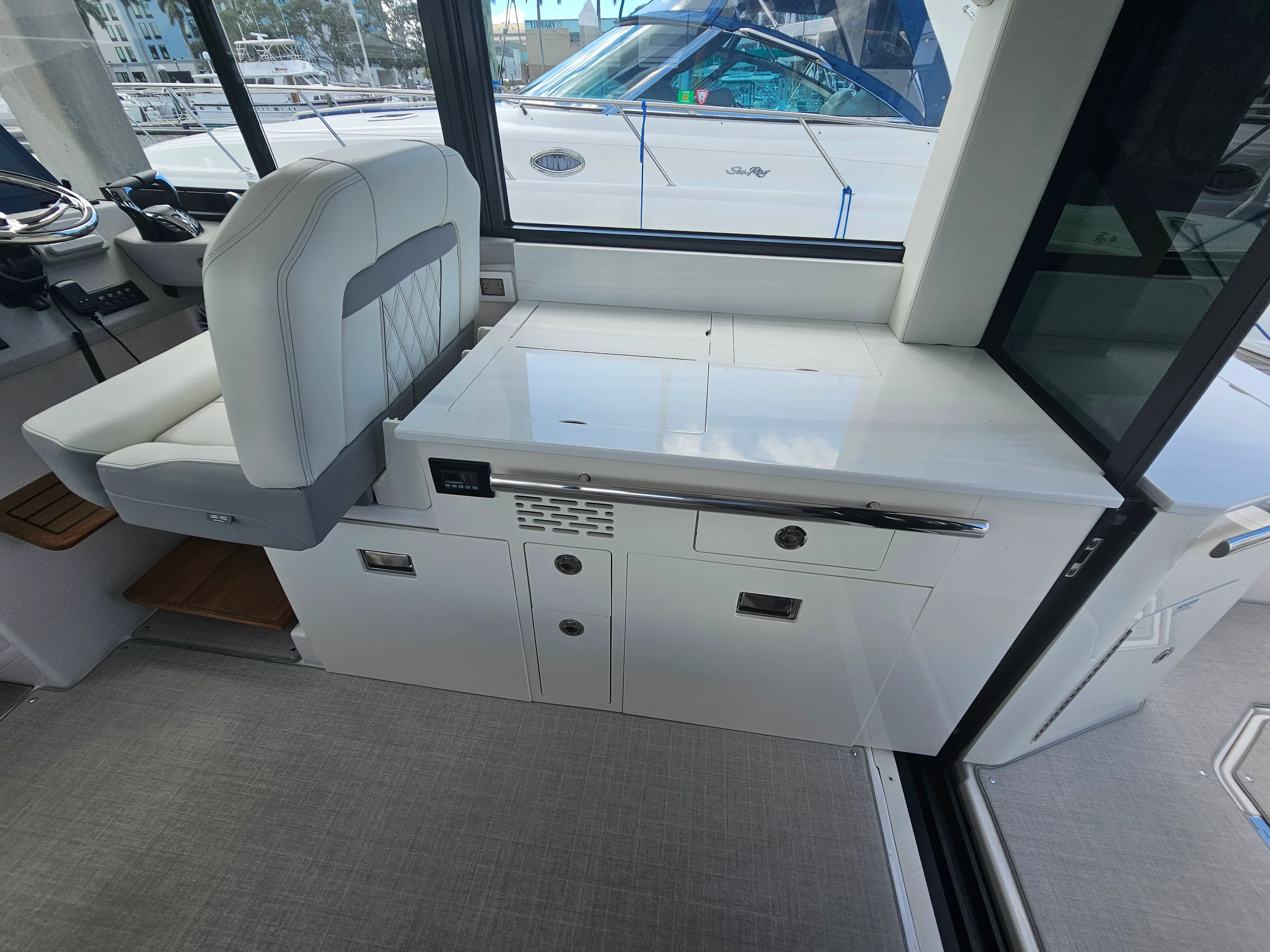 2025 Regal 36 XO Image Thumbnail #14