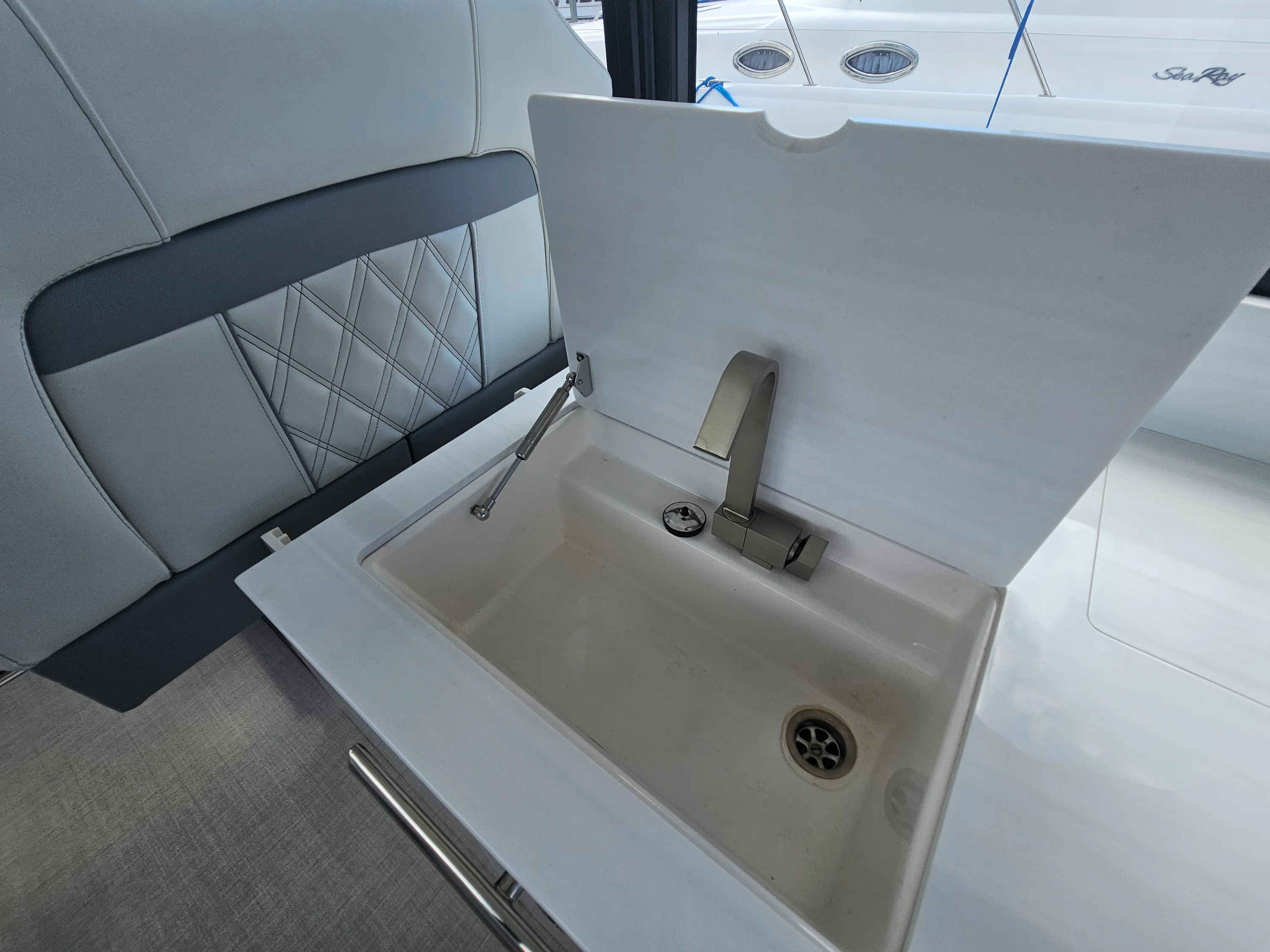 2025 Regal 36 XO Image Thumbnail #16