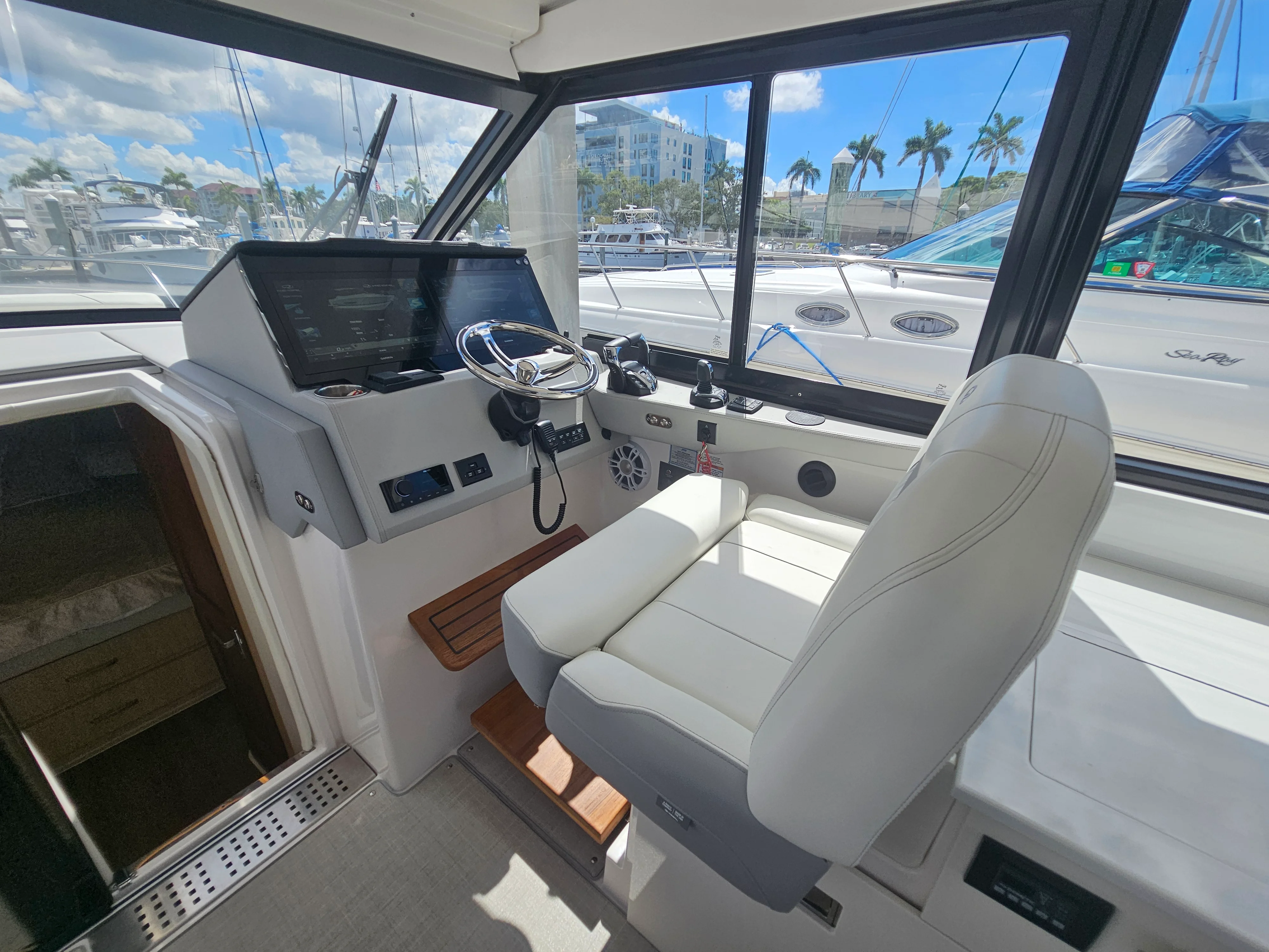 2025 Regal 36 XO Image Thumbnail #27