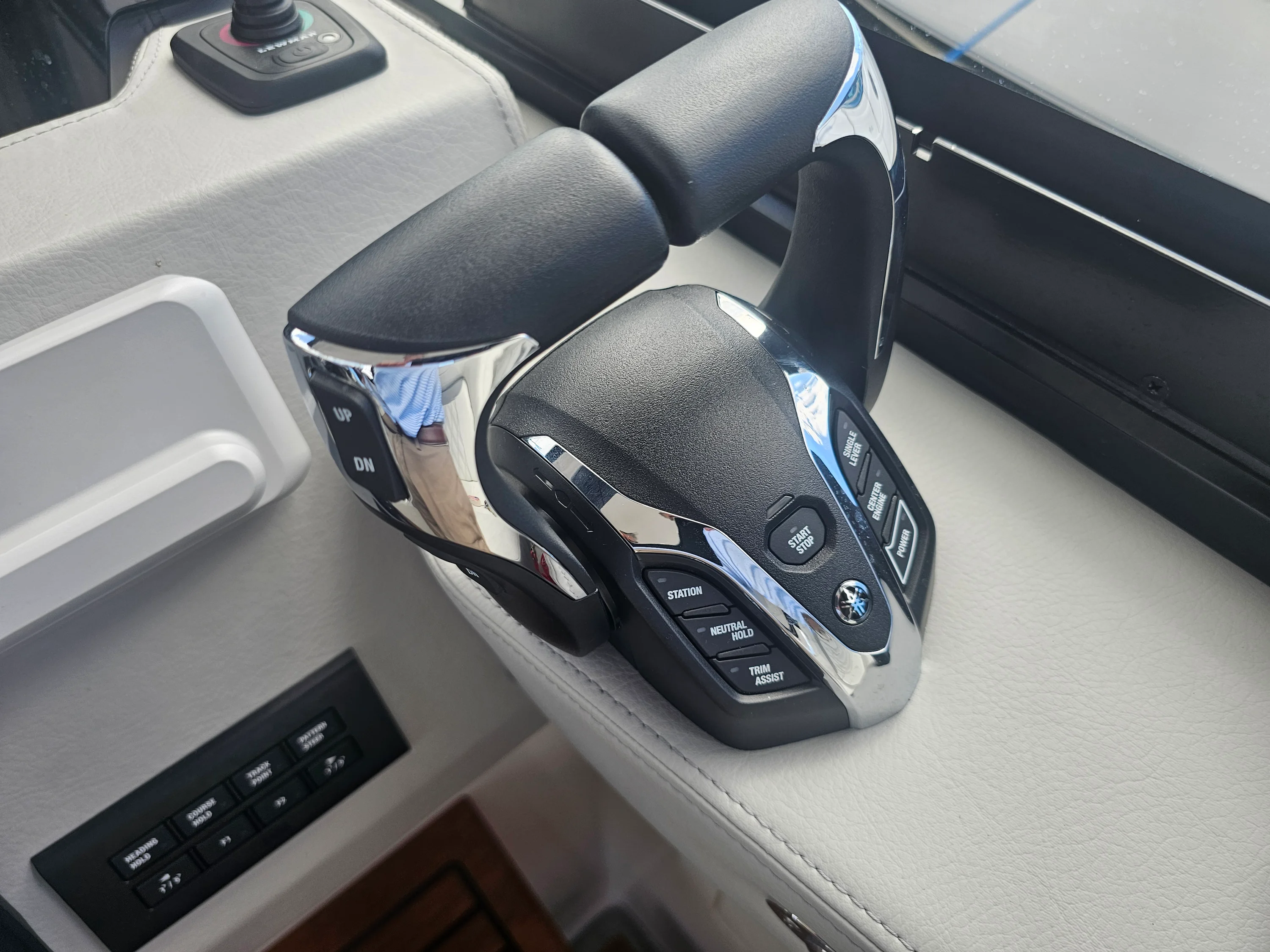 2025 Regal 36 XO Image Thumbnail #20