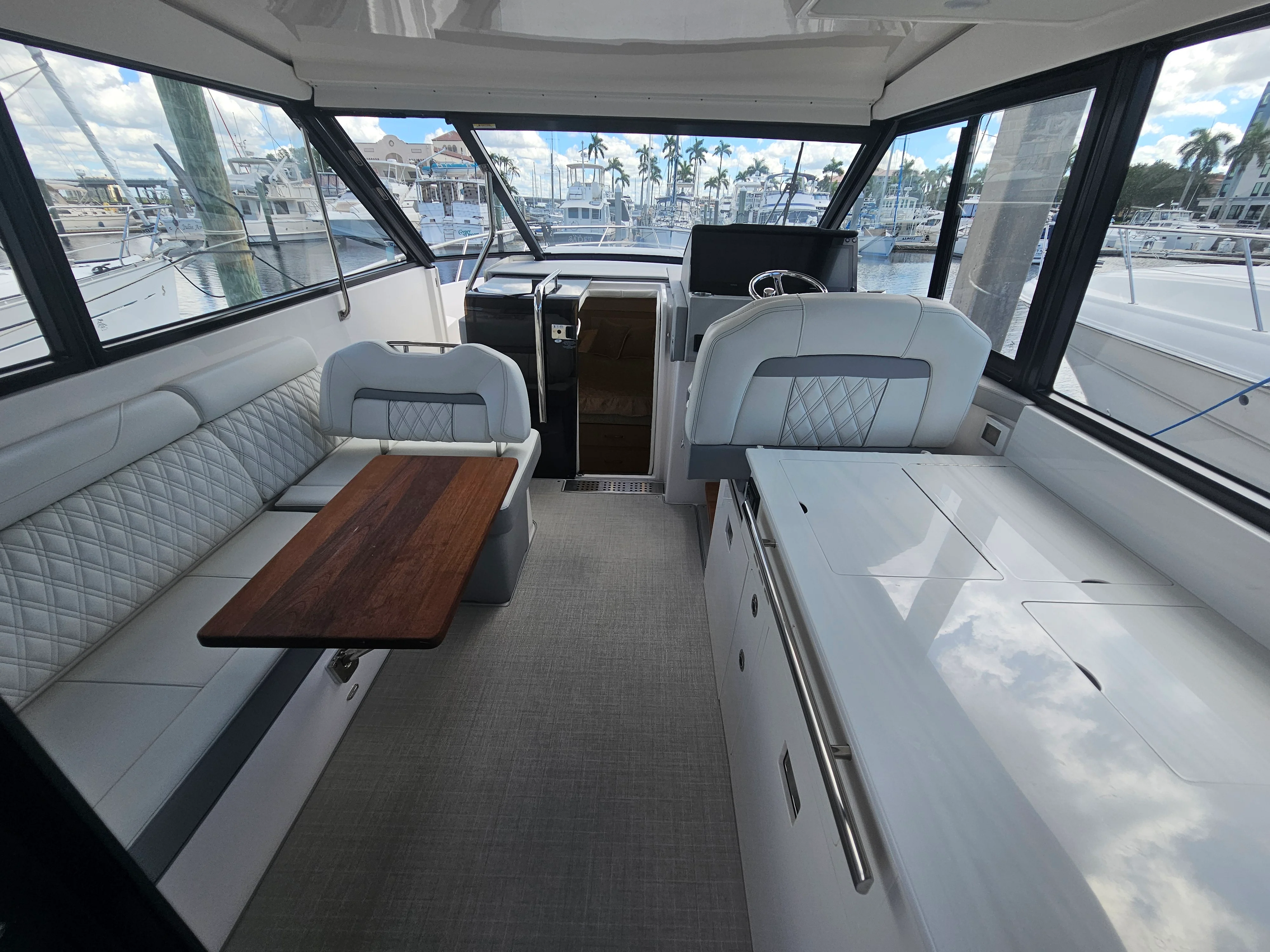 2025 Regal 36 XO Image Thumbnail #12