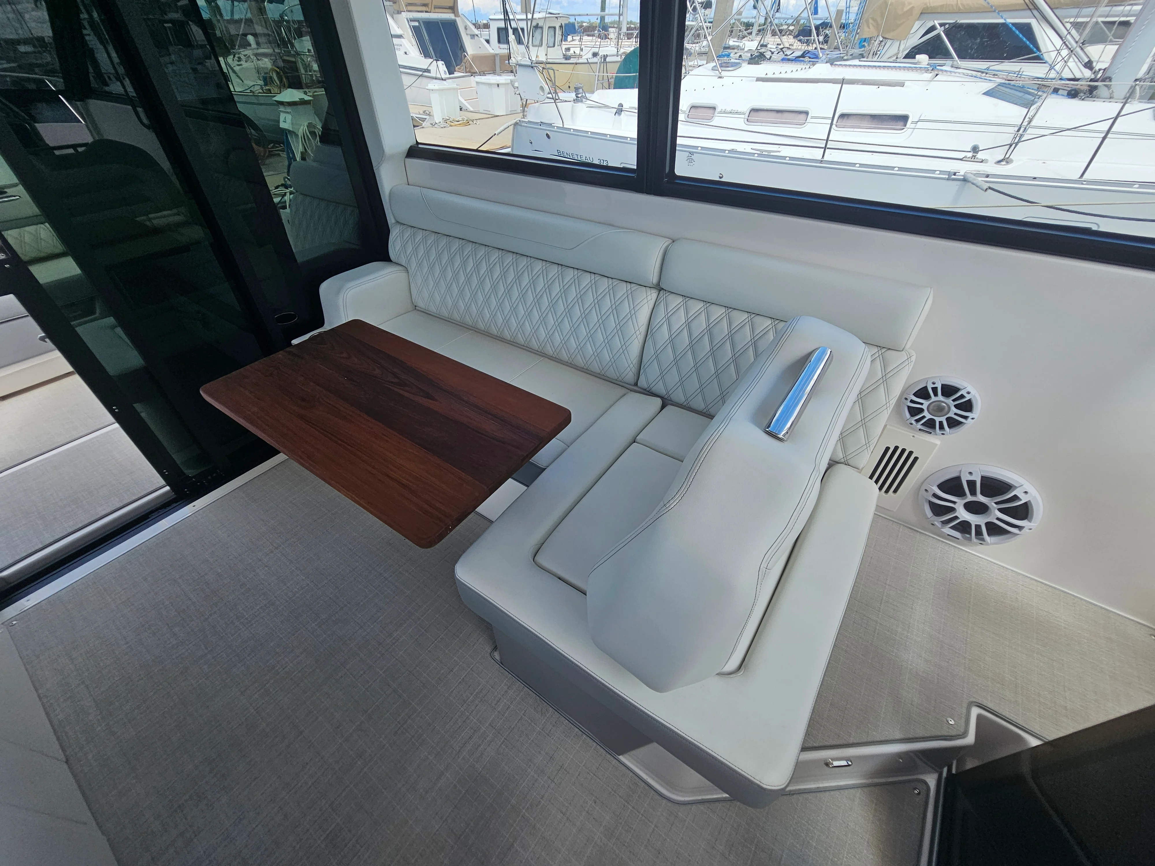 2025 Regal 36 XO Image Thumbnail #25