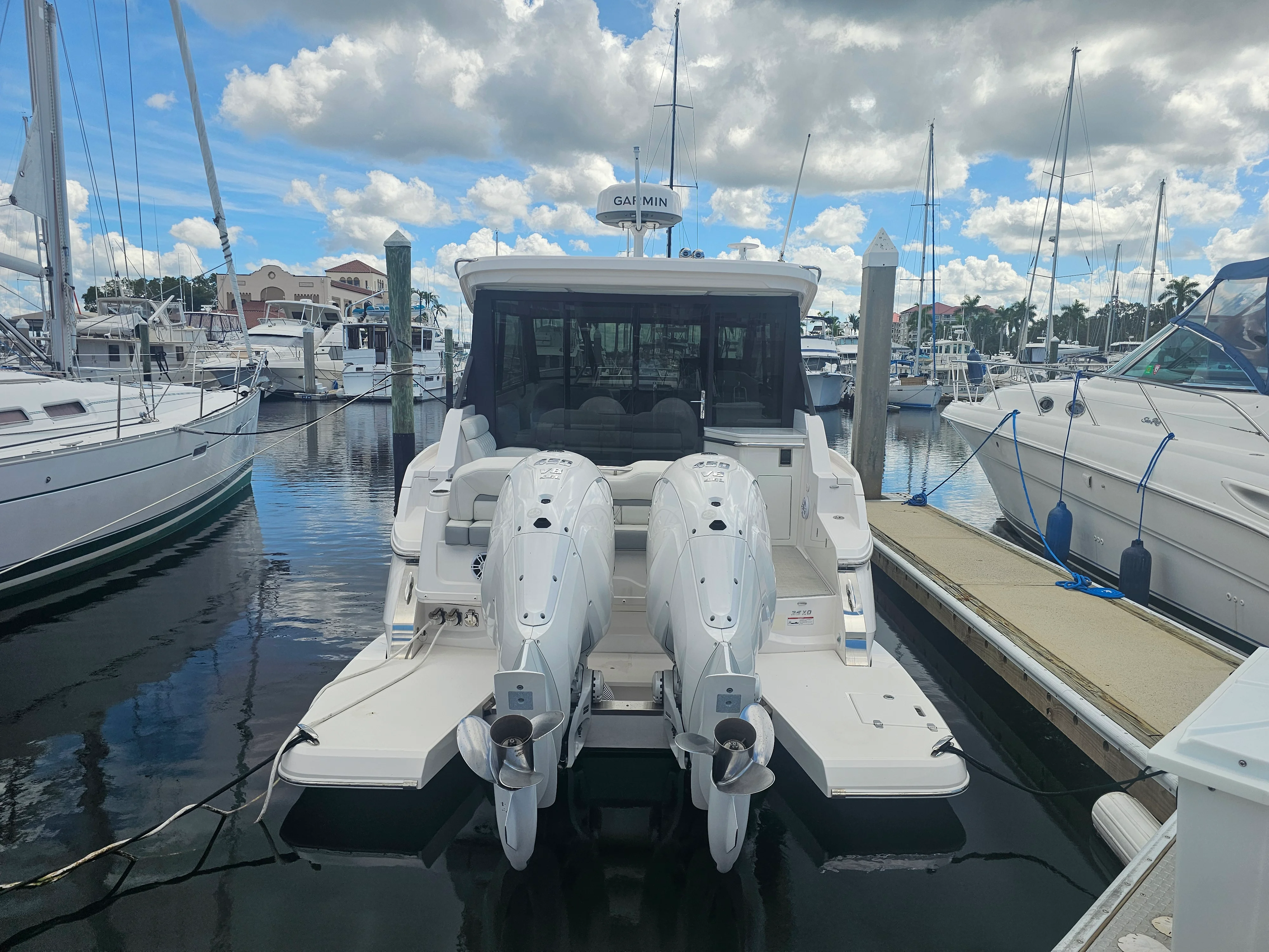 2025 Regal 36 XO Image Thumbnail #1