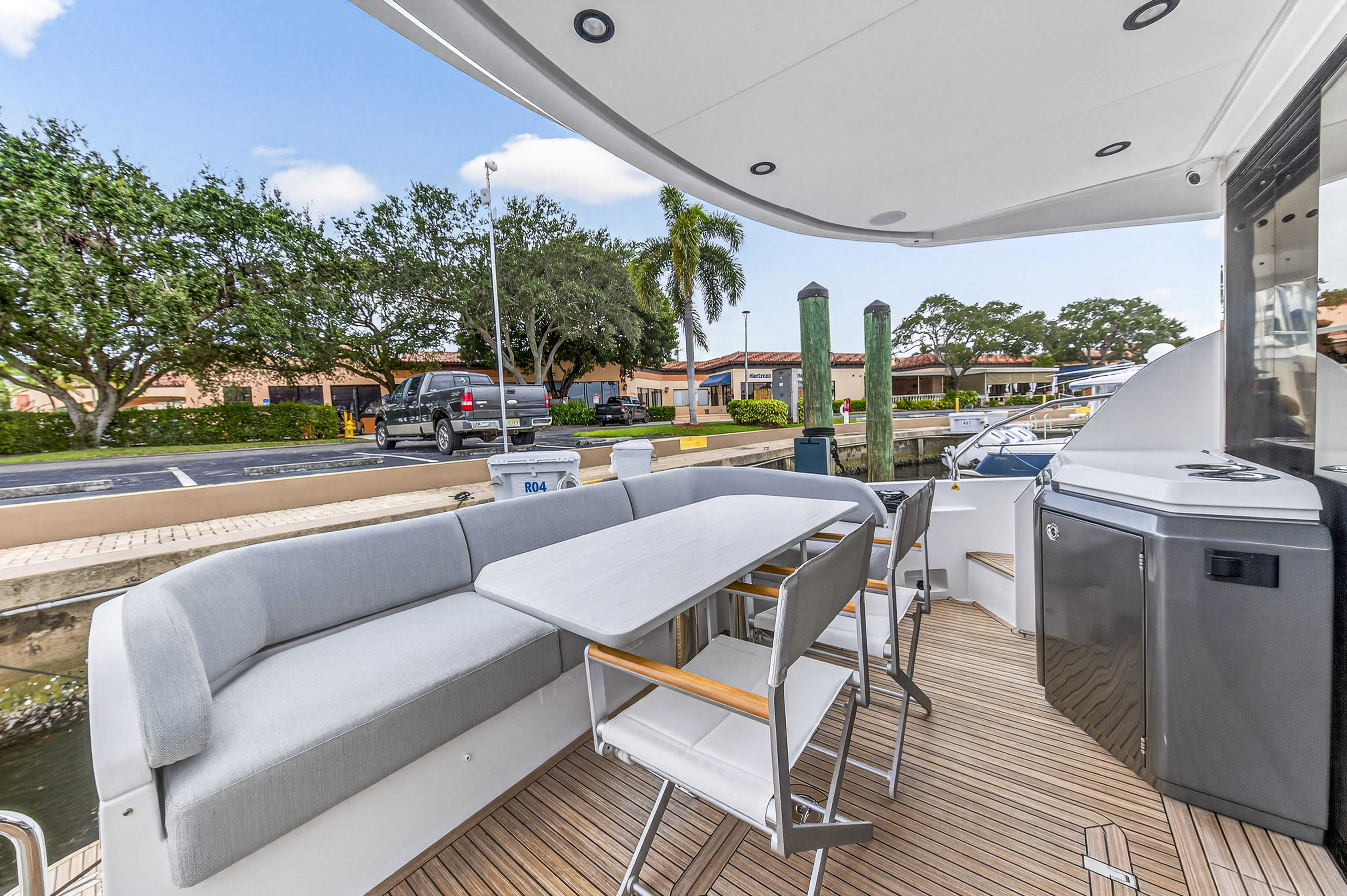 2024 Azimut 53 FLY Image Thumbnail #28