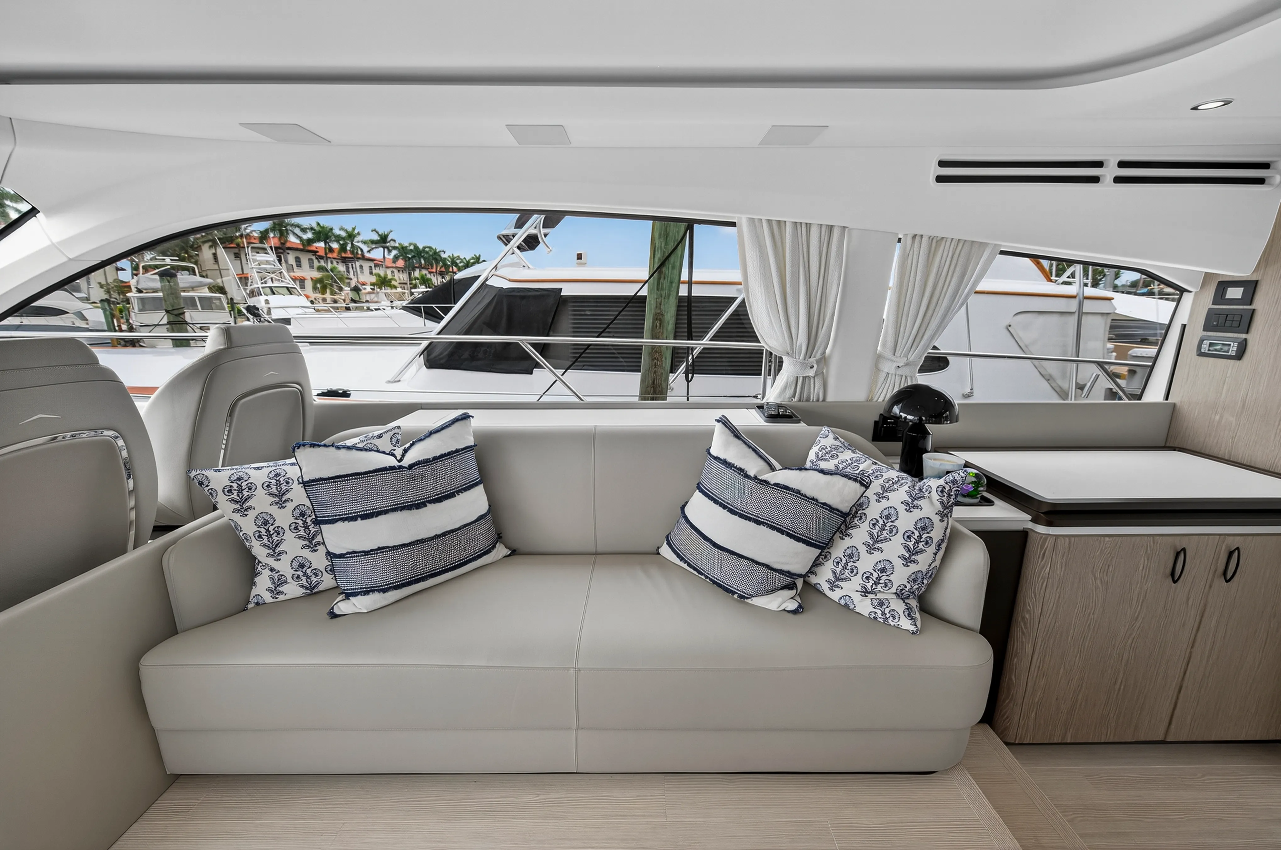 2024 Azimut 53 FLY Image Thumbnail #69
