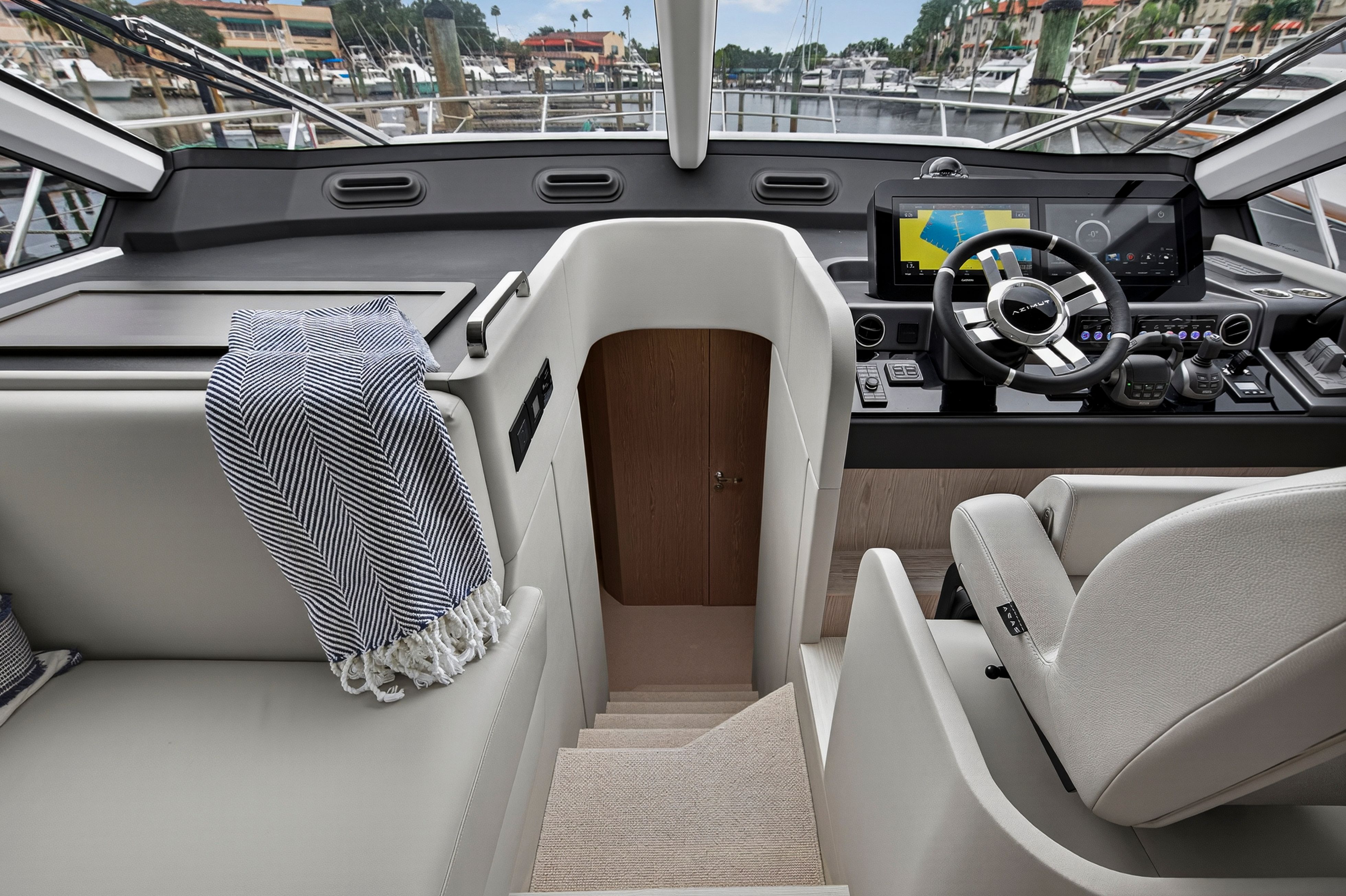 2024 Azimut 53 FLY Image Thumbnail #81