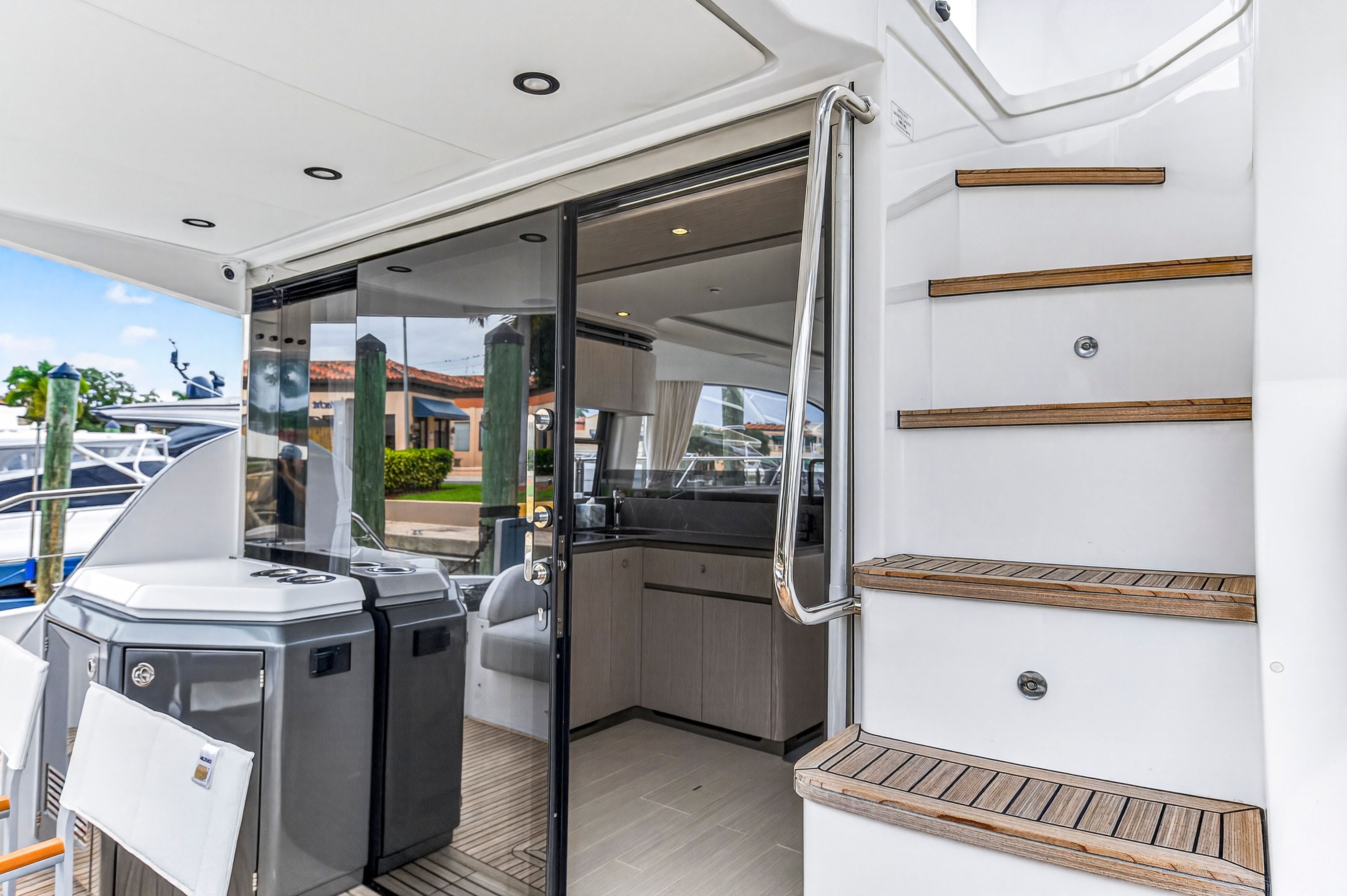 2024 Azimut 53 FLY Image Thumbnail #33