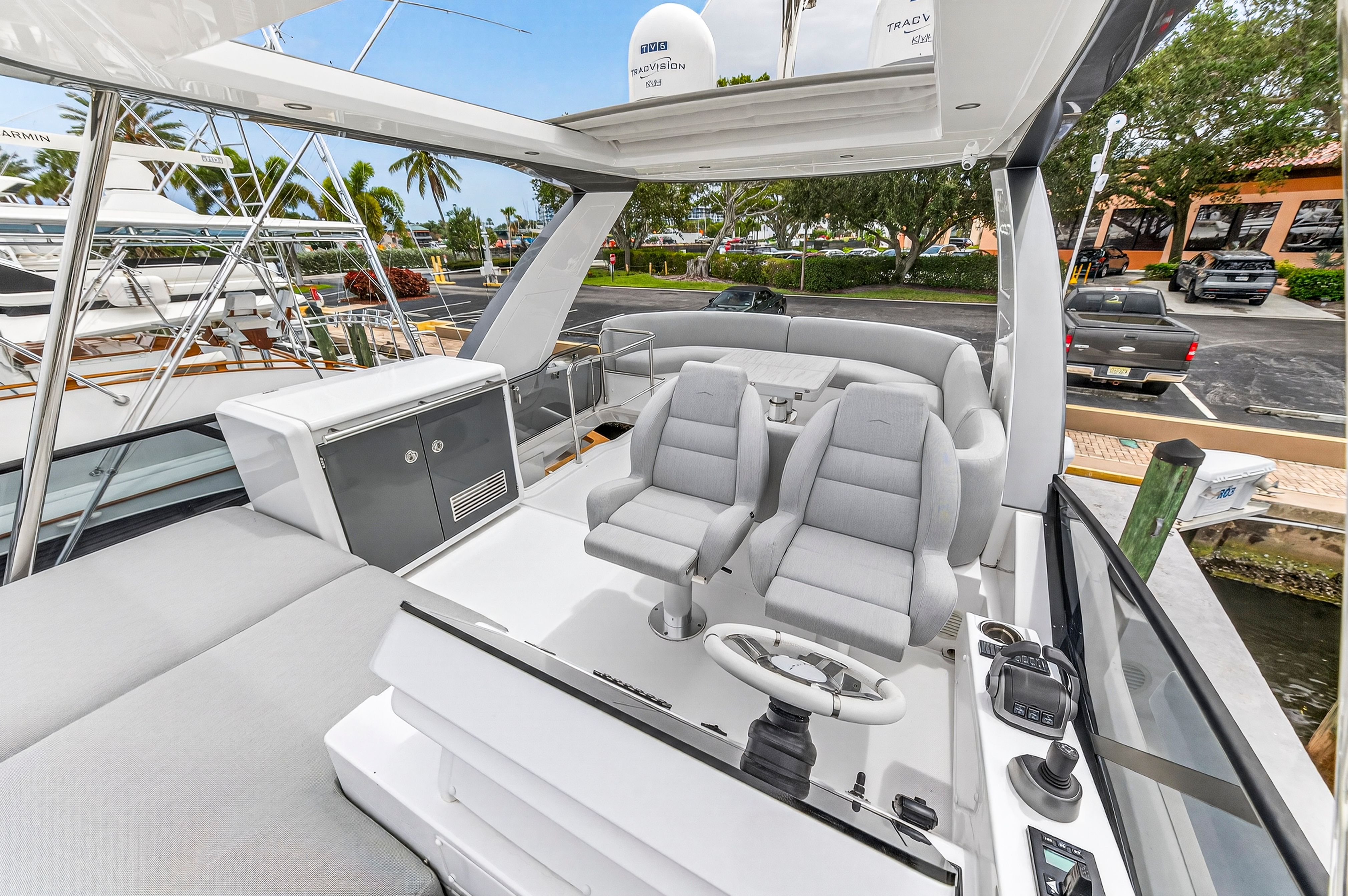 2024 Azimut 53 FLY Image Thumbnail #50