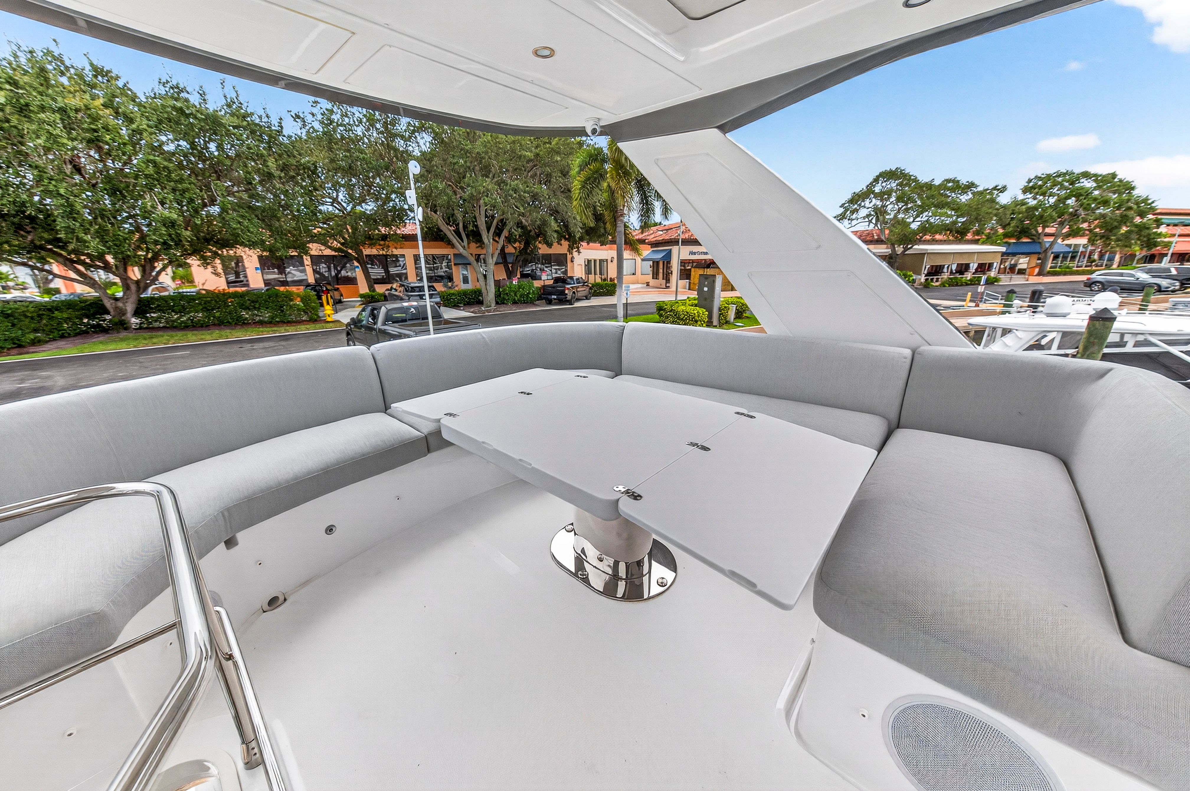 2024 Azimut 53 FLY Image Thumbnail #37