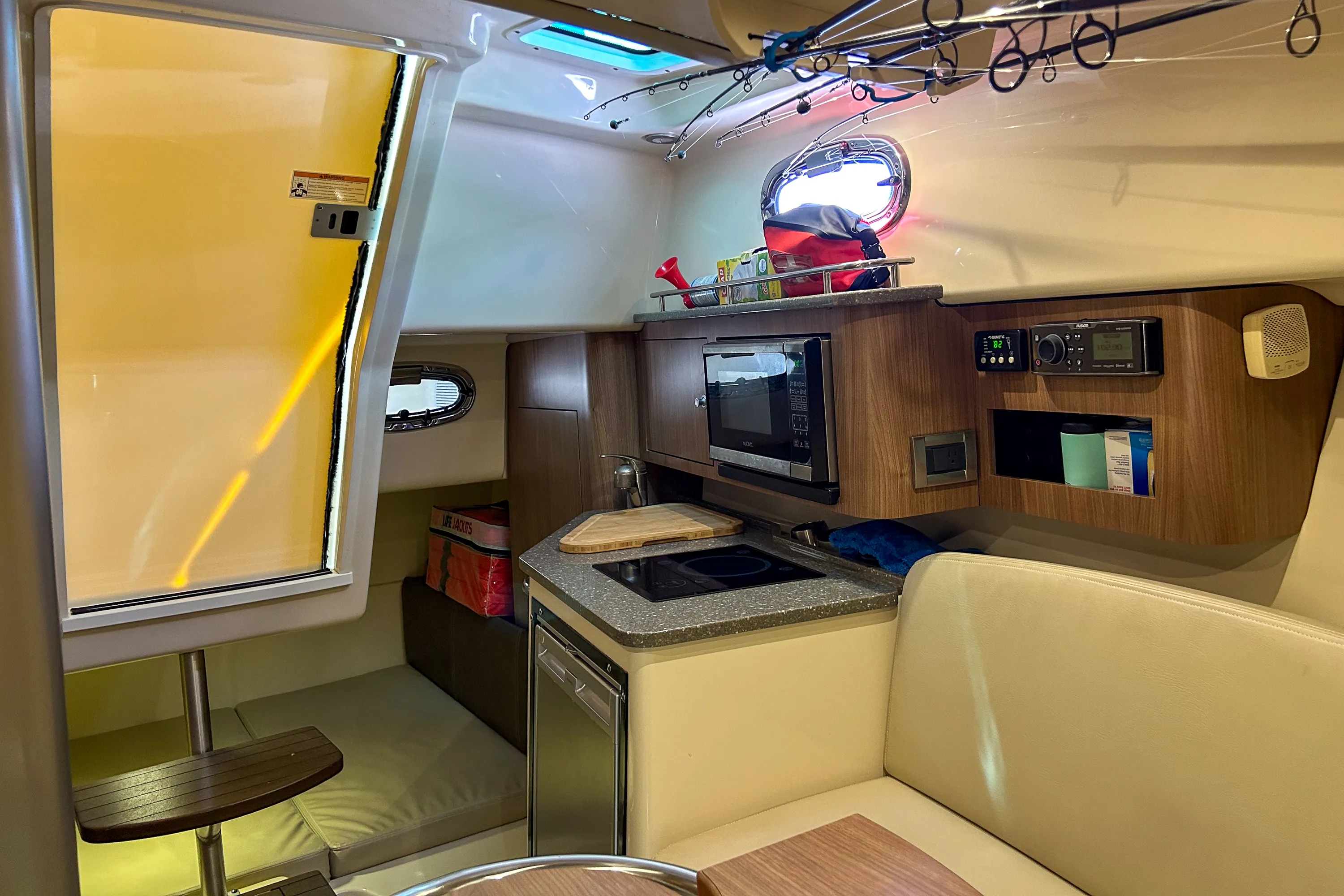 2018 Boston Whaler 285 CONQUEST Image Thumbnail #19