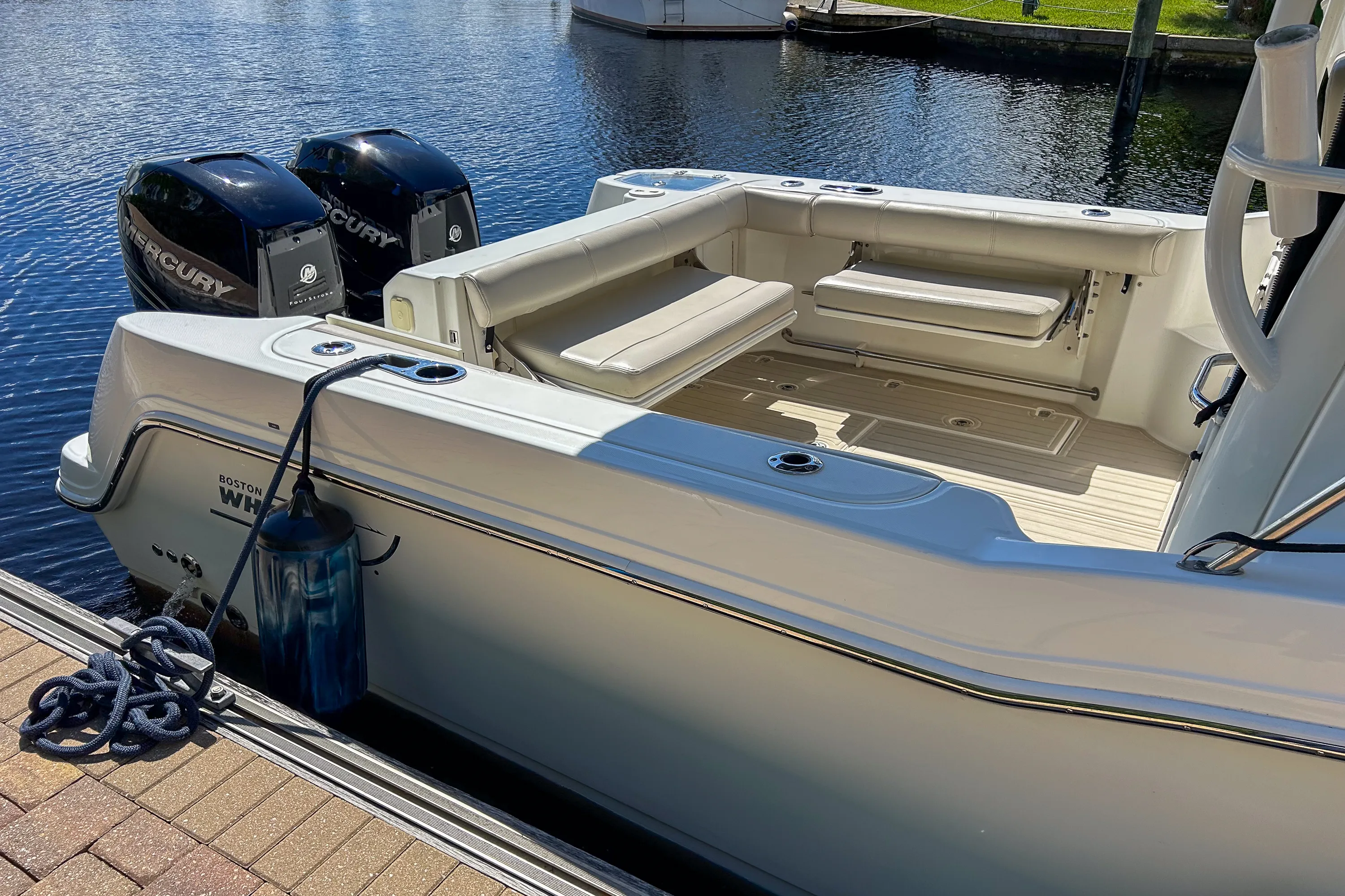 2018 Boston Whaler 285 CONQUEST Image Thumbnail #5