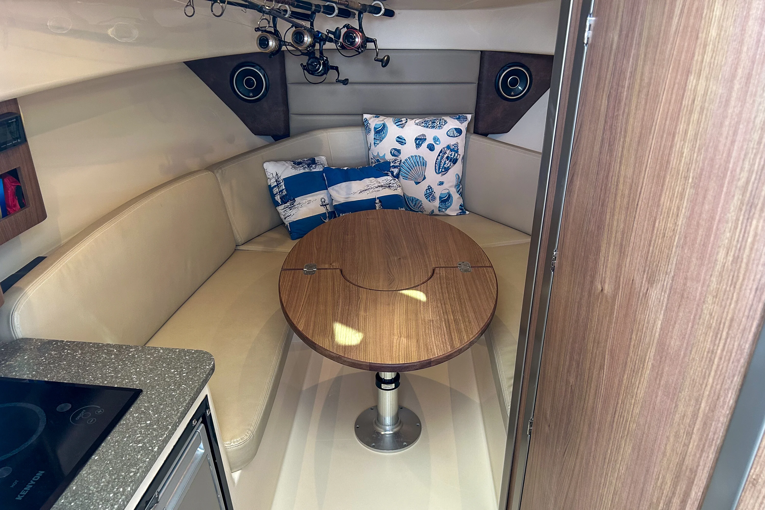 2018 Boston Whaler 285 CONQUEST Image Thumbnail #16