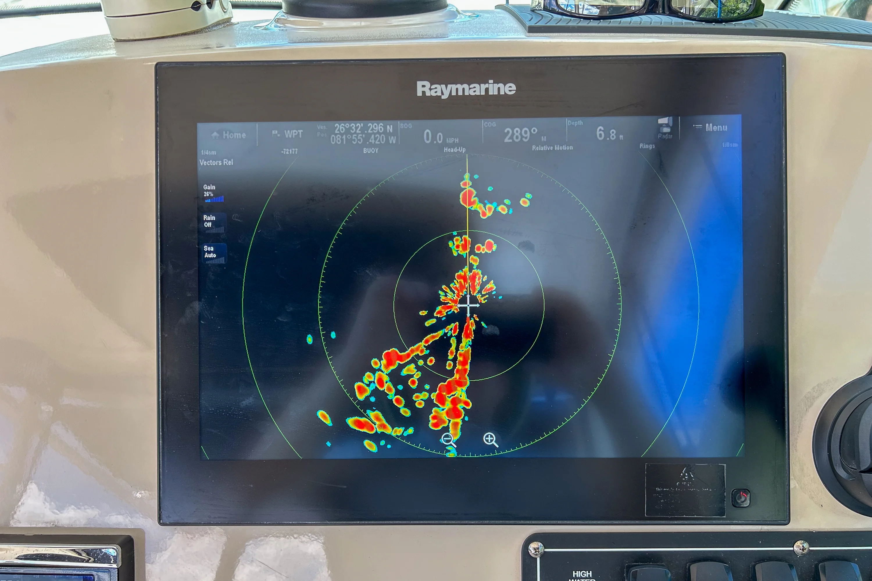 2018 Boston Whaler 285 CONQUEST Image Thumbnail #10