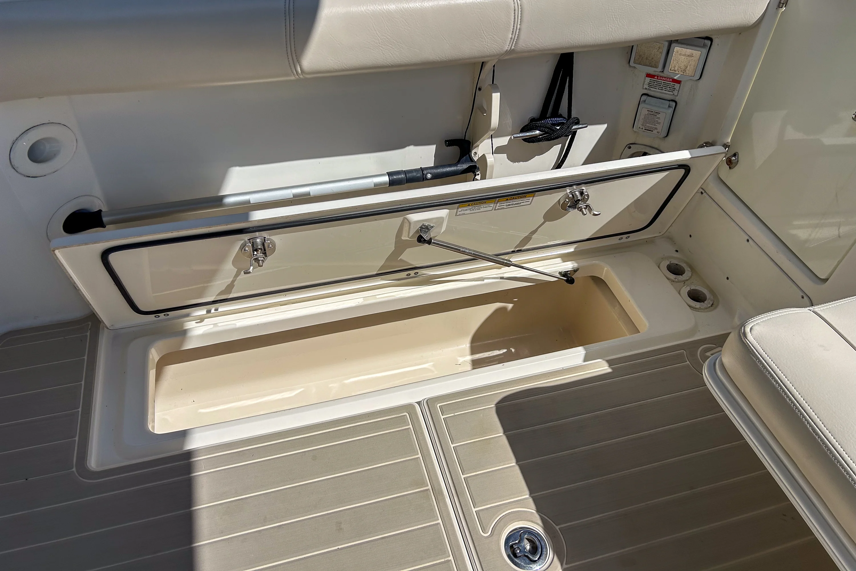 2018 Boston Whaler 285 CONQUEST Image Thumbnail #15