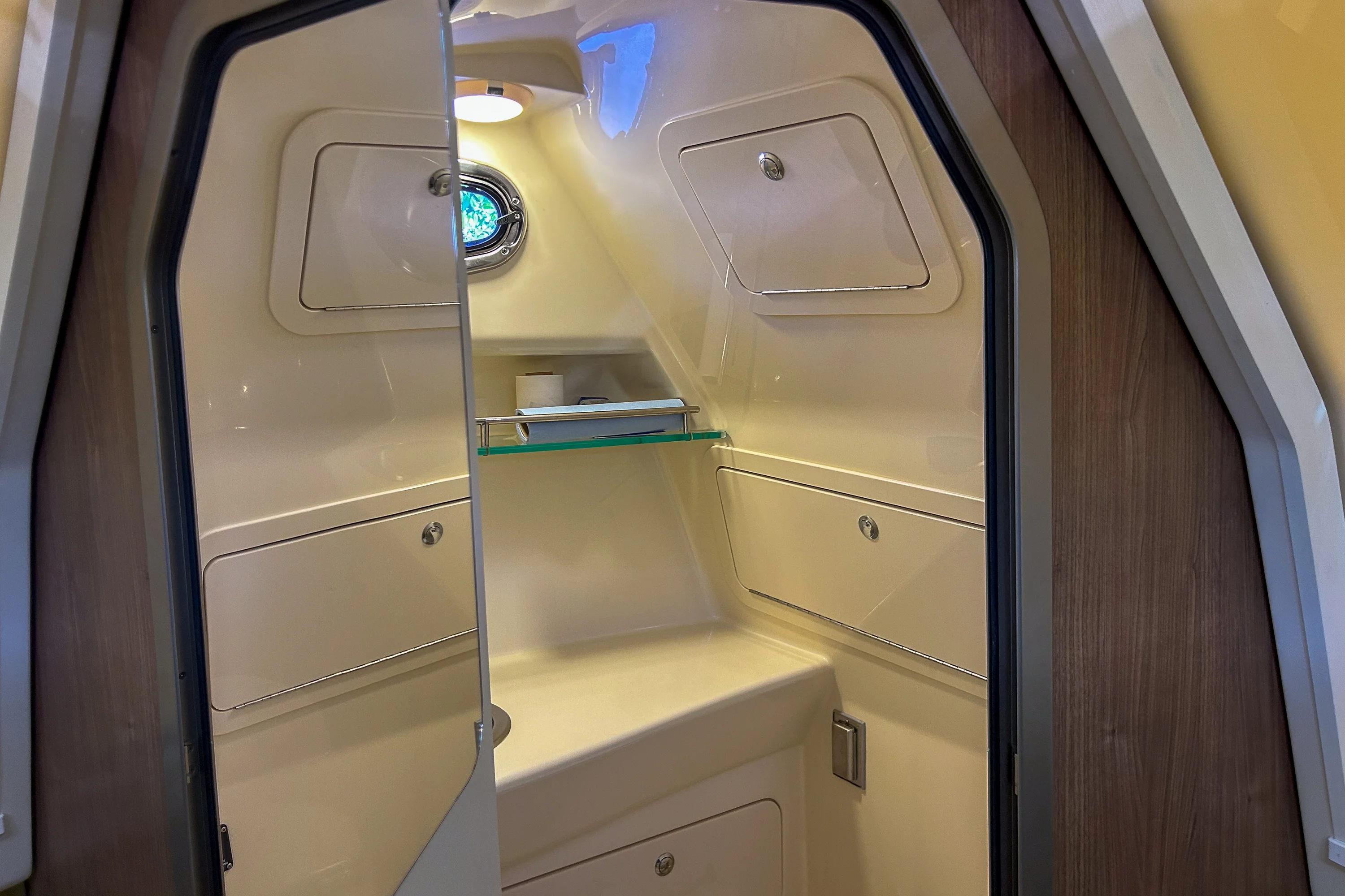 2018 Boston Whaler 285 CONQUEST Image Thumbnail #28