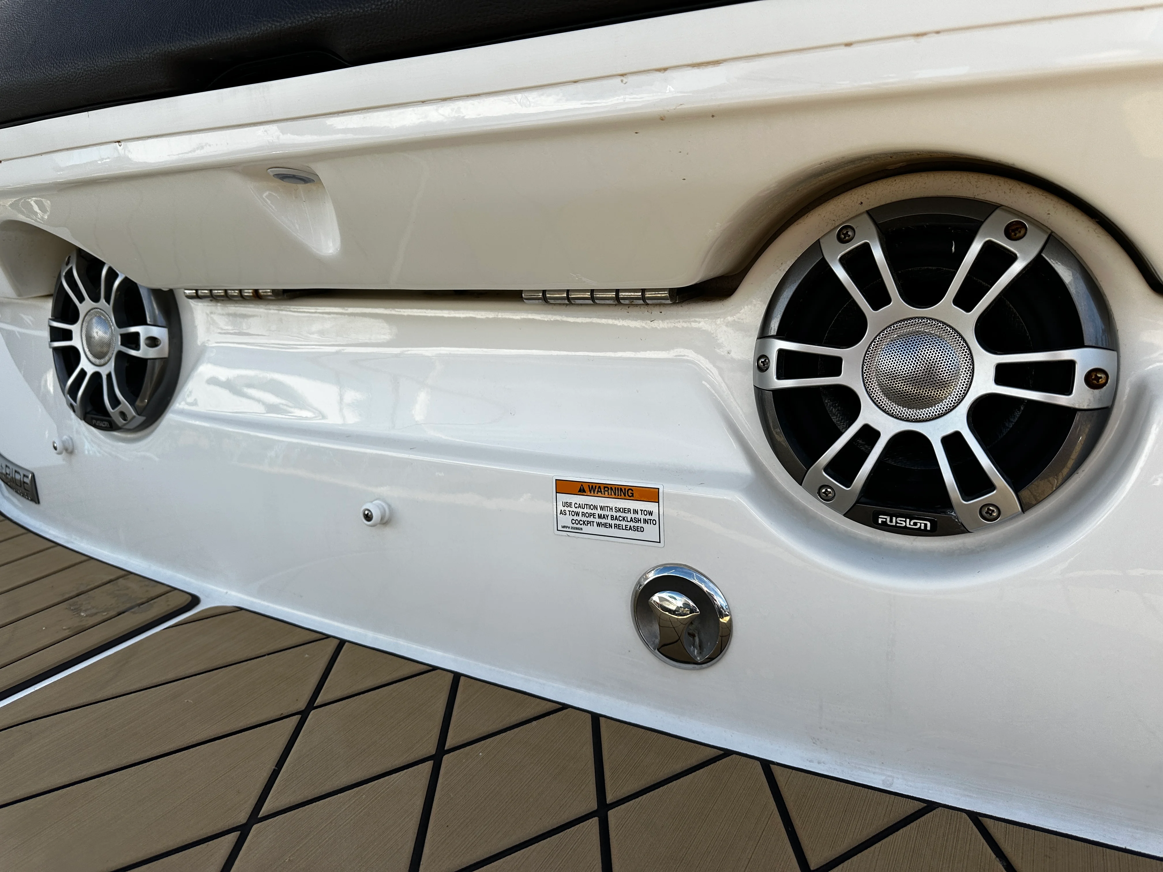 2023 Sea Ray 280 SLX Image Thumbnail #6