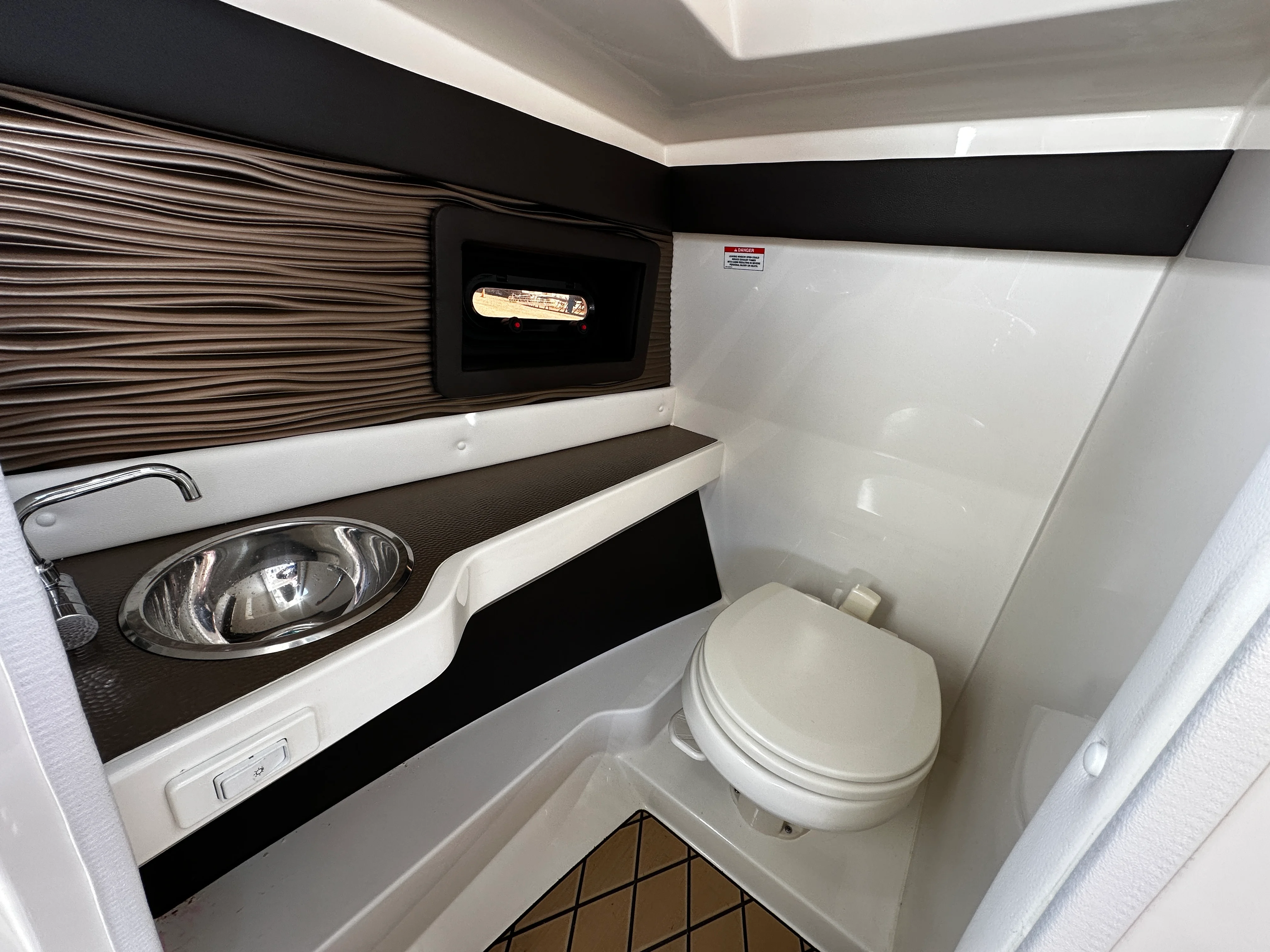 2023 Sea Ray 280 SLX Image Thumbnail #22