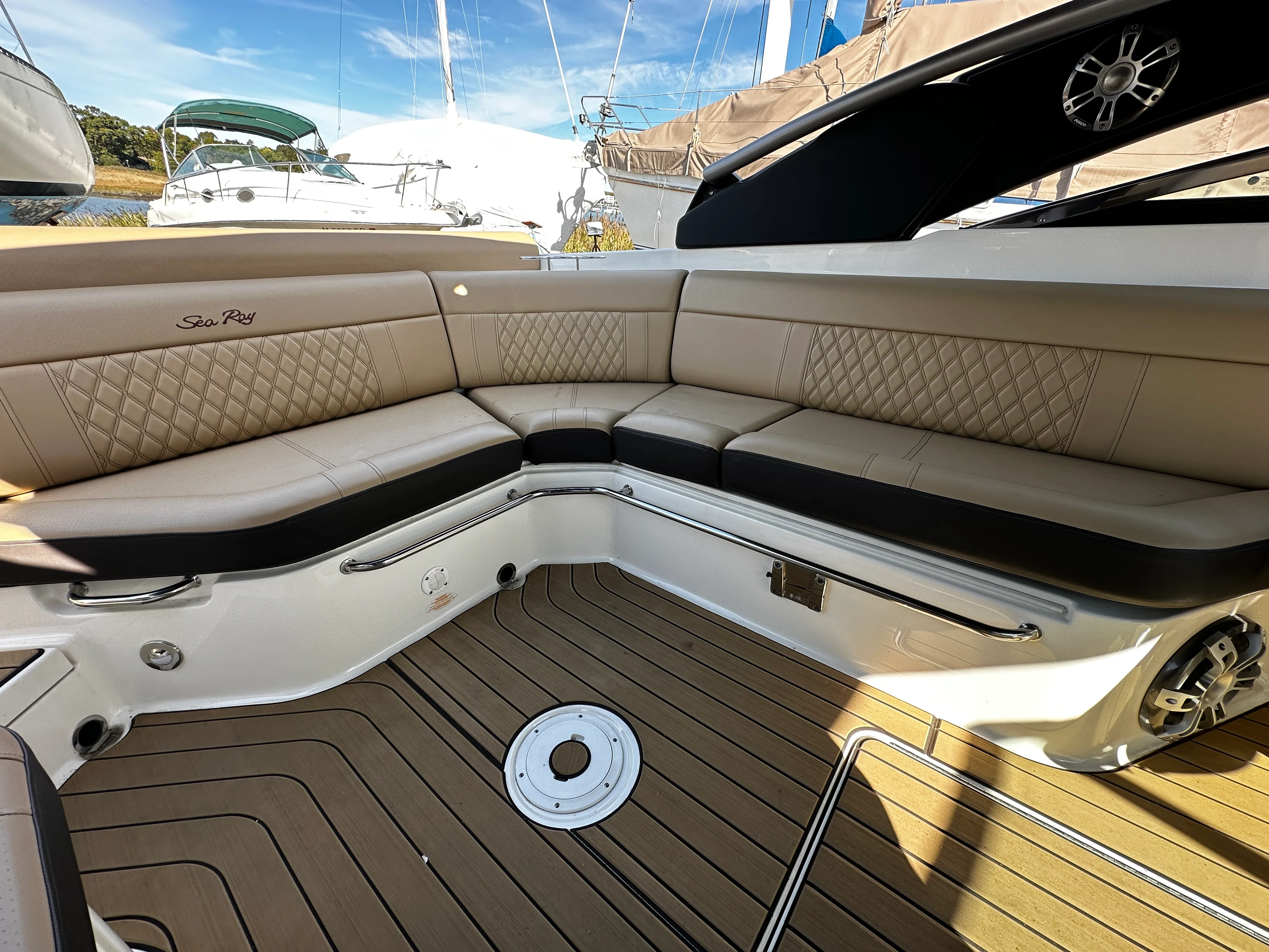 2023 Sea Ray 280 SLX Image Thumbnail #11