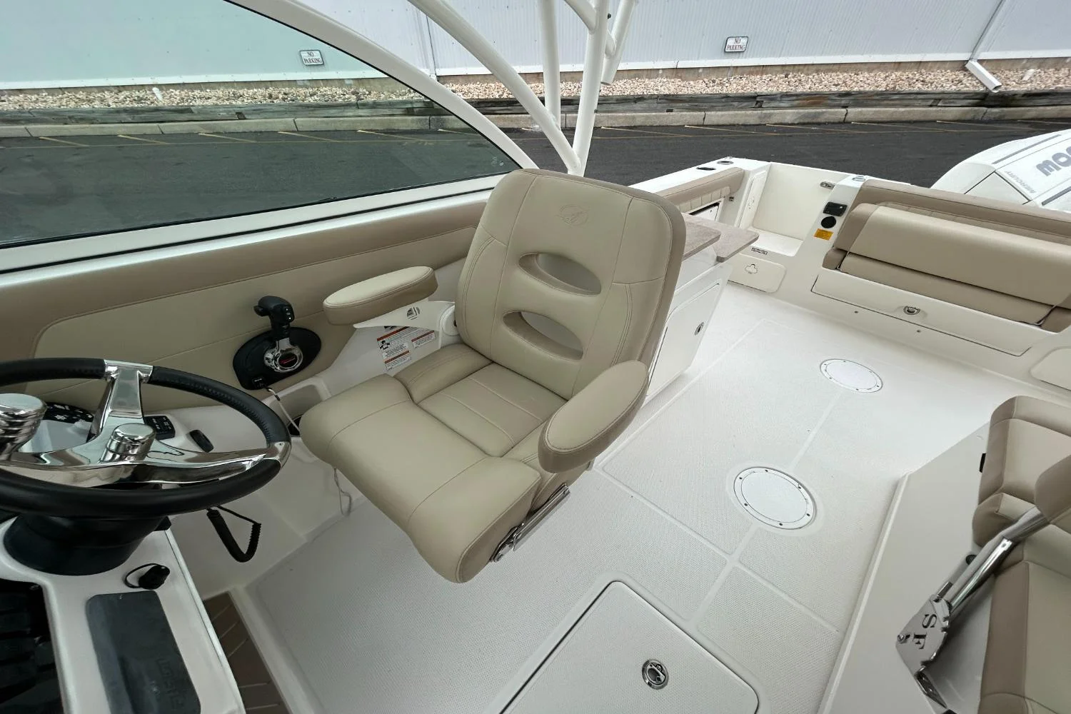 2021 Sailfish 245 DC Image Thumbnail #21