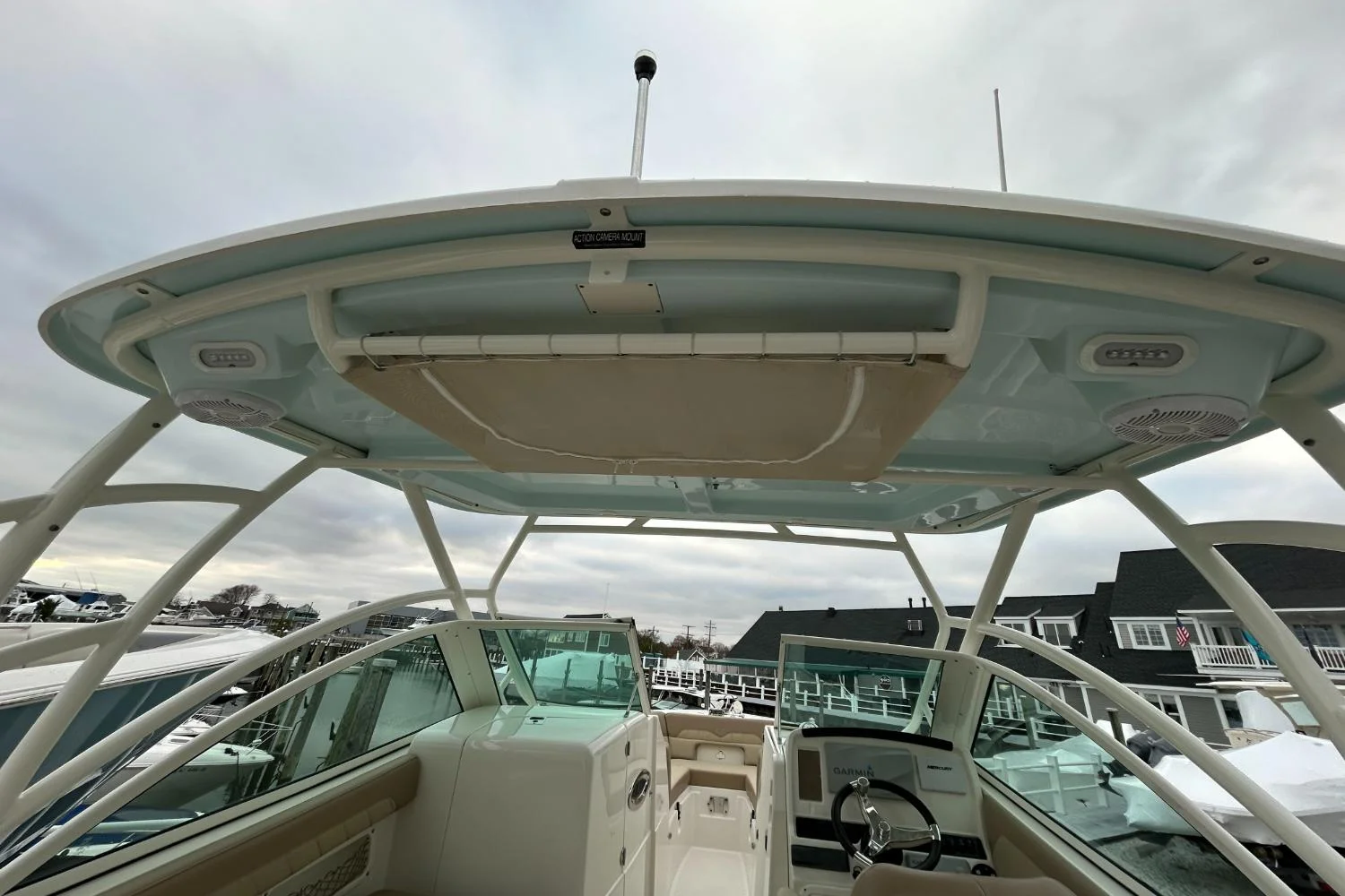 2021 Sailfish 245 DC Image Thumbnail #8