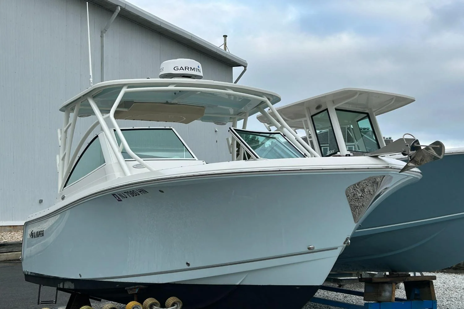 2021 Sailfish 245 DC Image Thumbnail #1