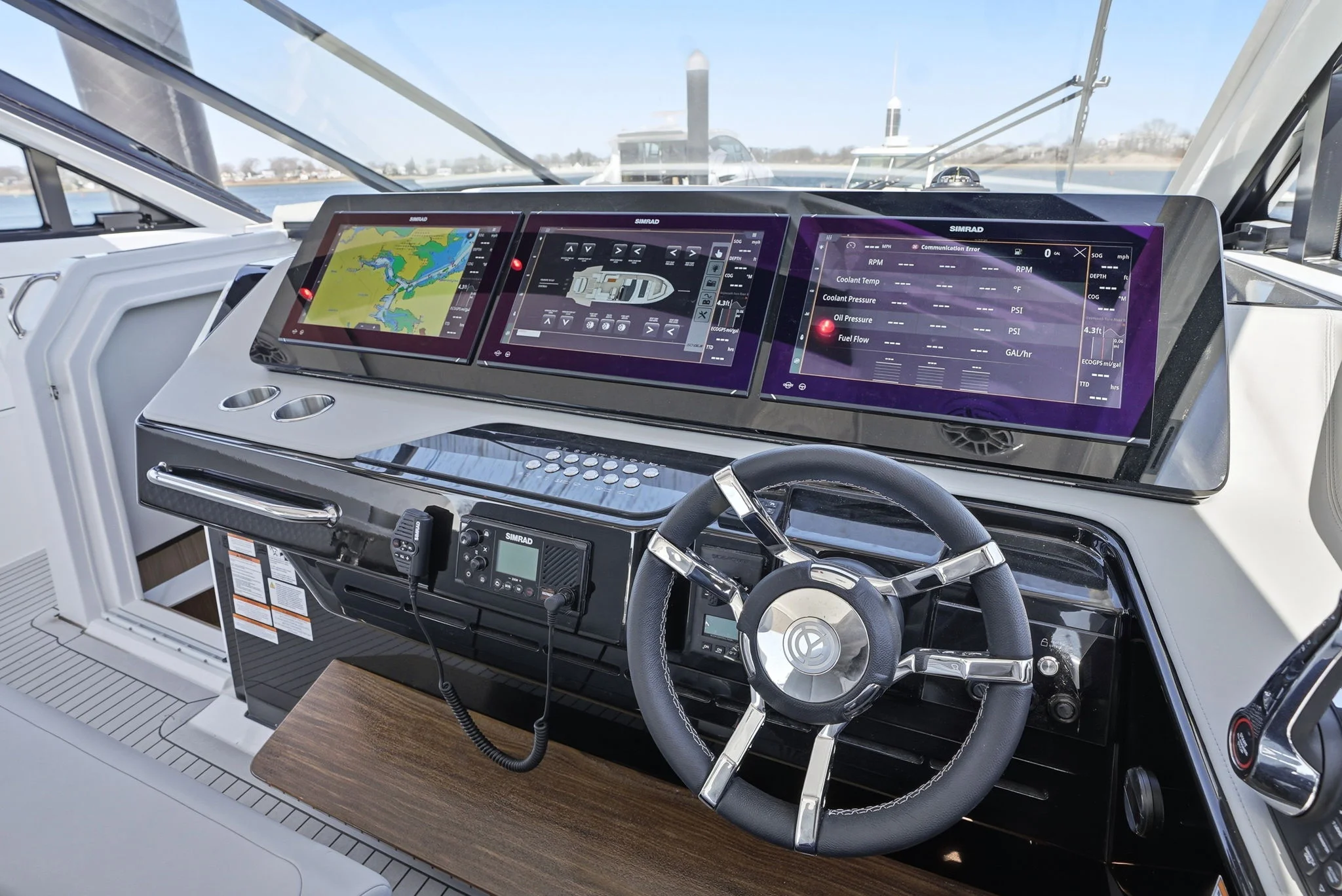 2026 Cruisers Yachts 50 GLS Image Thumbnail #32